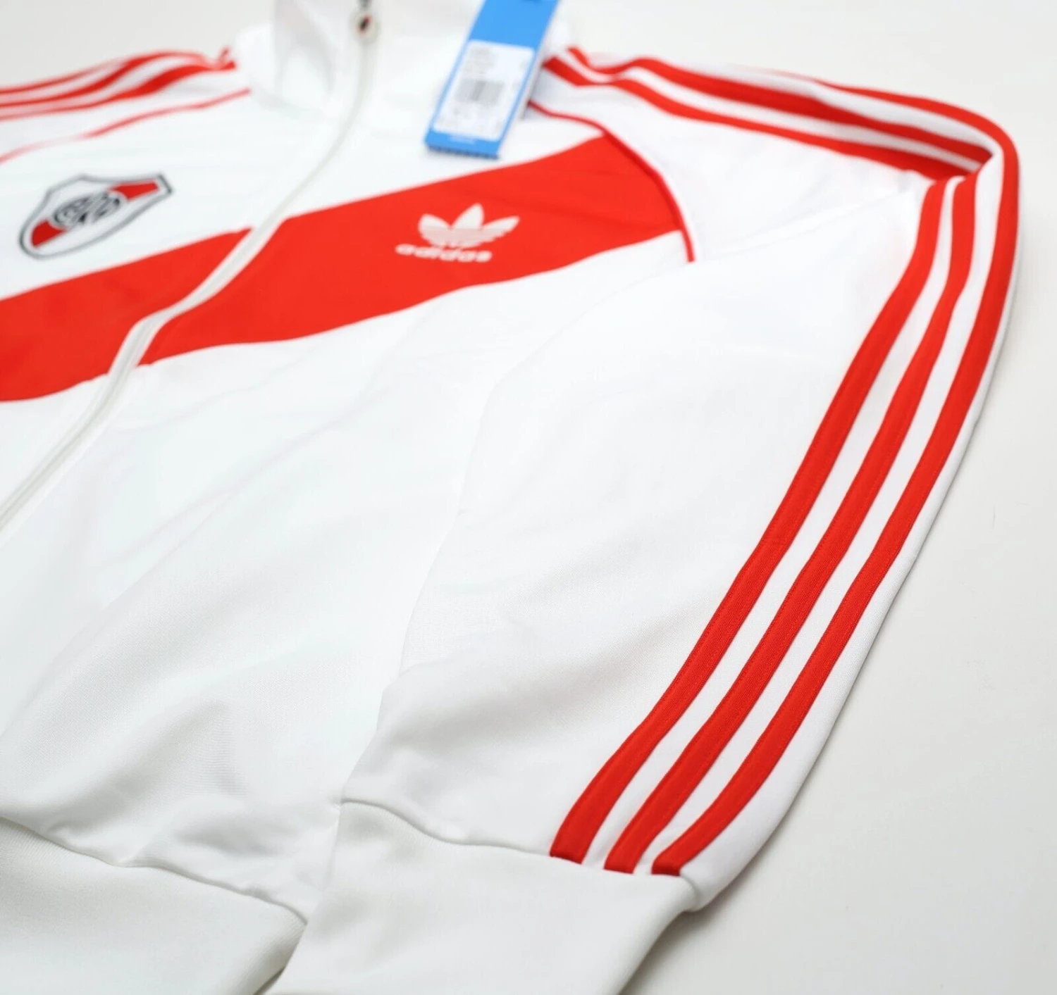 1985/86 RIVER PLATE Retro adidas Originals Football Track Top Jacket (M) BNWT(1985 86 river plate retro adidas originals football track top jacket m bnwt) 1985/86 RIVER PLATE Retro Adidas Originals Football Track Top Jacket (M) BNWT(1985 86 River Plate Retro Adidas Originals Football Track Top Jacket M Bnwt) -Football Shirt Collective 1985 86 river plate retro adidas originals football track top jacket m bnwt 43018465411319