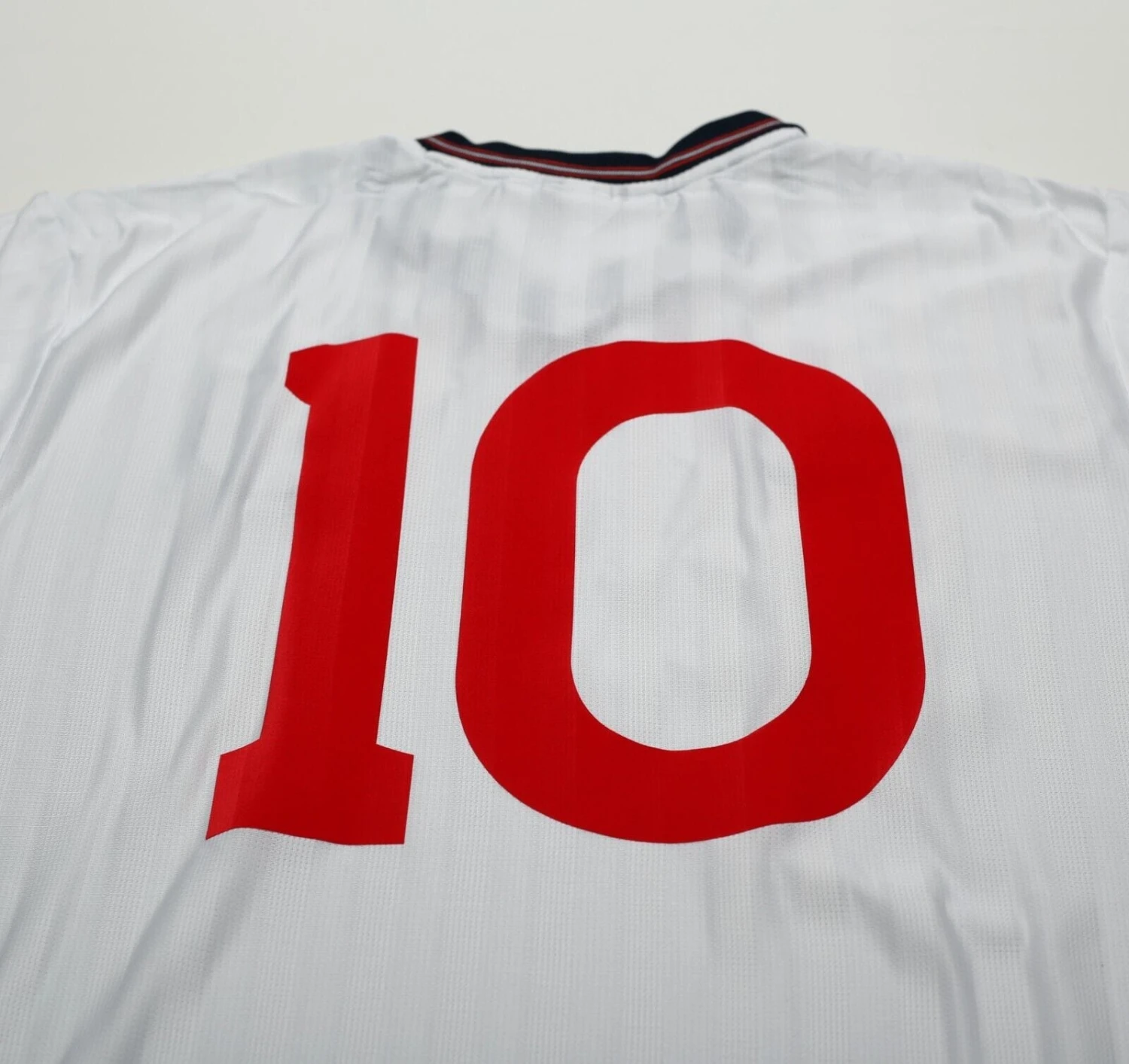 1986 LINEKER England #10 Retro Umbro Home Football Shirt (L) Mexico World Cup(1986 lineker england 10 retro umbro home football shirt l mexico world cup 1) 1986 LINEKER England #10 Retro Umbro Home Football Shirt (L) Mexico World Cup(1986 Lineker England 10 Retro Umbro Home Football Shirt L Mexico World Cup 1) -Football Shirt Collective 1986 lineker england 10 retro umbro home football shirt l mexico world cup 1154840440