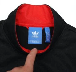 1988/90 MANCHESTER UNITED Vintage Retro Adidas Originals Track Top (M)(1988 90 Manchester United Vintage Retro Adidas Originals Track Top M) 8 1988/90 MANCHESTER UNITED Vintage Retro Adidas Originals Track Top (M)(1988 90 Manchester United Vintage Retro Adidas Originals Track Top M) -Football Shirt Collective 1988 90 manchester united vintage retro adidas originals track top m 1182454926