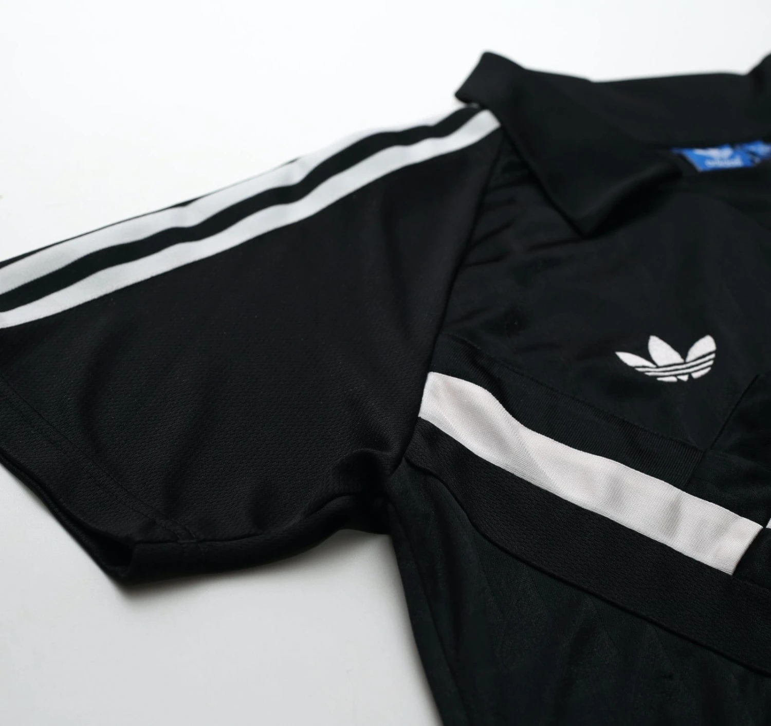 1988/91 WEST GERMANY Italia 90 Retro adidas Originals Football Shirt (M/L)(1988 91 west germany italia 90 retro adidas originals football shirt m l) 1988/91 WEST GERMANY Italia 90 Retro Adidas Originals Football Shirt (M/L)(1988 91 West Germany Italia 90 Retro Adidas Originals Football Shirt M L) -Football Shirt Collective 1988 91 west germany italia 90 retro adidas originals football shirt m l 1182454917