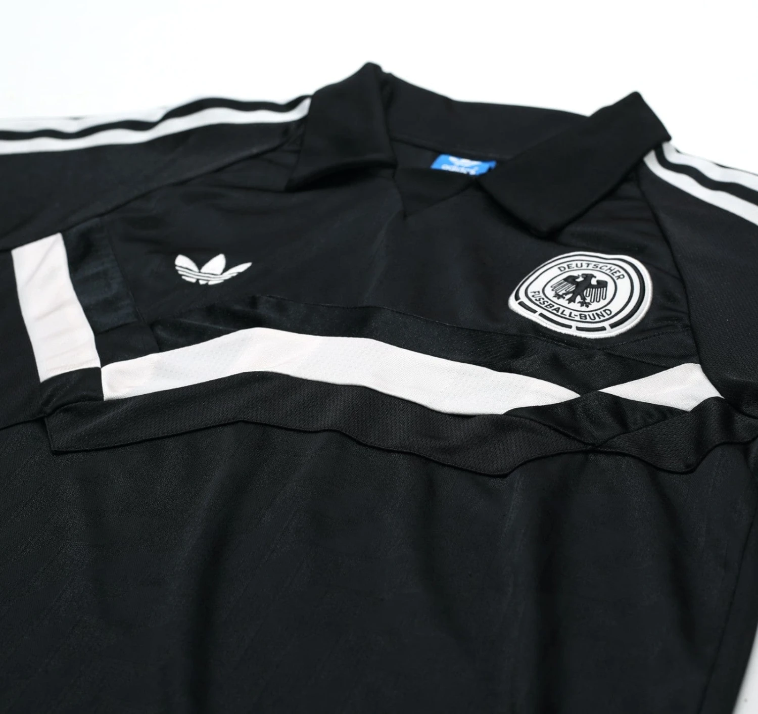 1988/91 WEST GERMANY Italia 90 Retro adidas Originals Football Shirt (M/L)(1988 91 west germany italia 90 retro adidas originals football shirt m l) 1988/91 WEST GERMANY Italia 90 Retro Adidas Originals Football Shirt (M/L)(1988 91 West Germany Italia 90 Retro Adidas Originals Football Shirt M L) -Football Shirt Collective 1988 91 west germany italia 90 retro adidas originals football shirt m l 1182454919