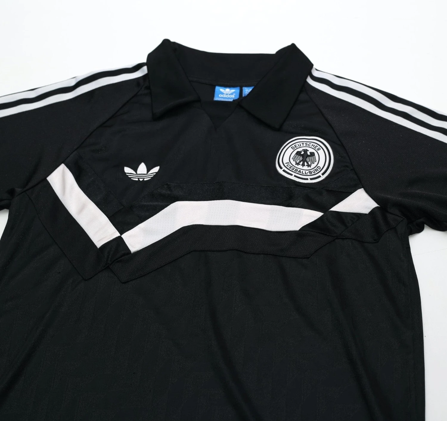 1988/91 WEST GERMANY Italia 90 Retro adidas Originals Football Shirt (M/L)(1988 91 west germany italia 90 retro adidas originals football shirt m l) 1988/91 WEST GERMANY Italia 90 Retro Adidas Originals Football Shirt (M/L)(1988 91 West Germany Italia 90 Retro Adidas Originals Football Shirt M L) -Football Shirt Collective 1988 91 west germany italia 90 retro adidas originals football shirt m l 1182454921