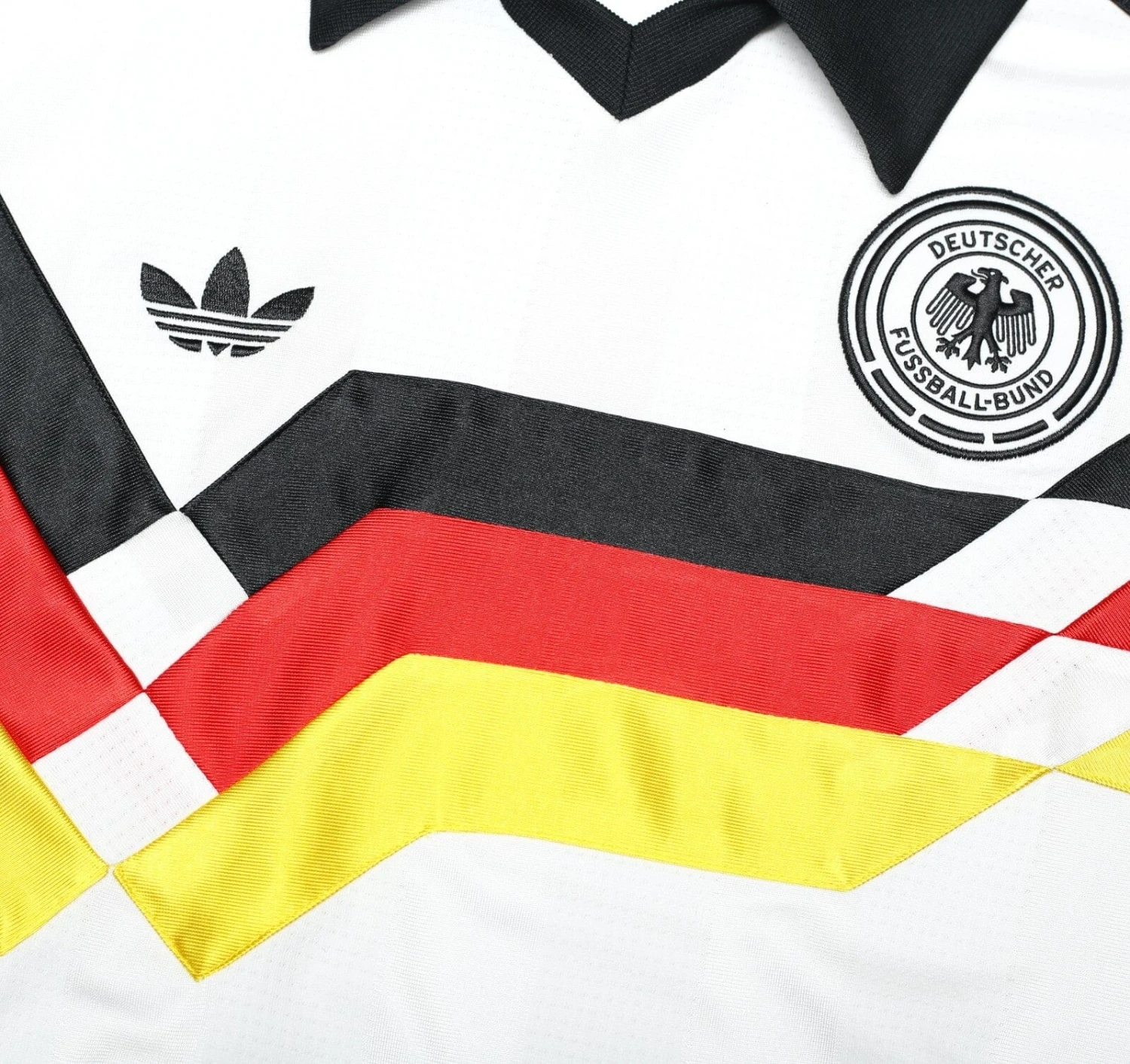 1988/91 WEST GERMANY Retro adidas Originals Football Shirt (S/M) Italia 90(1988 91 west germany retro adidas originals football shirt s m italia 90) 1988/91 WEST GERMANY Retro Adidas Originals Football Shirt (S/M) Italia 90(1988 91 West Germany Retro Adidas Originals Football Shirt S M Italia 90) -Football Shirt Collective 1988 91 west germany retro adidas originals football shirt s m italia 90 1173179099