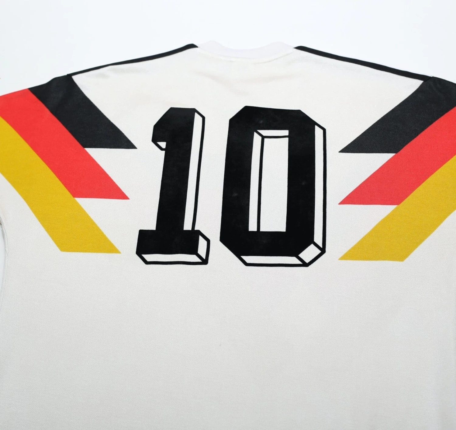 1990/92 MATTHAUS #10 West Germany Retro adidas Football Shirt (S/M) Italia 90(1990 92 matthaus 10 west germany retro adidas football shirt s m italia 91) 1990/92 MATTHAUS #10 West Germany Retro Adidas Football Shirt (S/M) Italia 90(1990 92 Matthaus 10 West Germany Retro Adidas Football Shirt S M Italia 91) -Football Shirt Collective 1990 92 matthaus 10 west germany retro adidas football shirt s m italia 90 1173179090