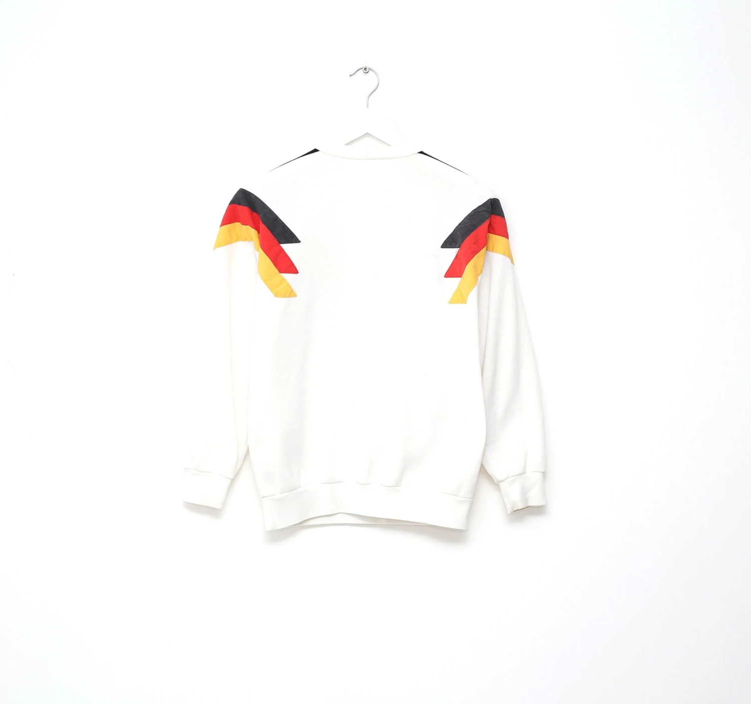 1990/92 WEST GERMANY Vintage adidas Italia 90 Sweatshirt (XS)(1990 92 west germany vintage adidas italia 90 sweatshirt xs) 1990/92 WEST GERMANY Vintage Adidas Italia 90 Sweatshirt (XS)(1990 92 West Germany Vintage Adidas Italia 90 Sweatshirt Xs) -Football Shirt Collective 1990 92 west germany vintage adidas italia 90 sweatshirt xs 43023885762807 scaled