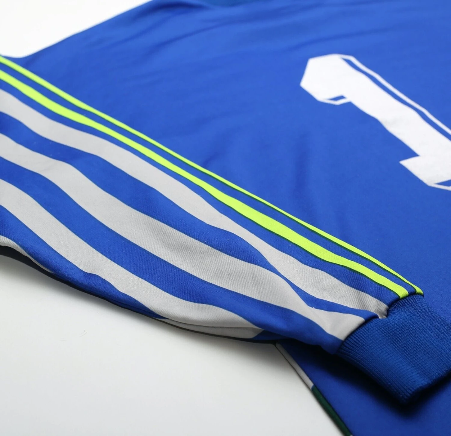 1990/94 #1 ADIDAS Vintage GoalKeeper Football Shirt Jersey (M) Marseille Barthez(1990 94 1 adidas vintage goalkeeper football shirt jersey m marseille barthez) 1990/94 #1 ADIDAS Vintage GoalKeeper Football Shirt Jersey (M) Marseille Barthez(1990 94 1 Adidas Vintage Goalkeeper Football Shirt Jersey M Marseille Barthez) -Football Shirt Collective 1990 94 1 adidas vintage goalkeeper football shirt jersey m marseille barthez 41142686580983