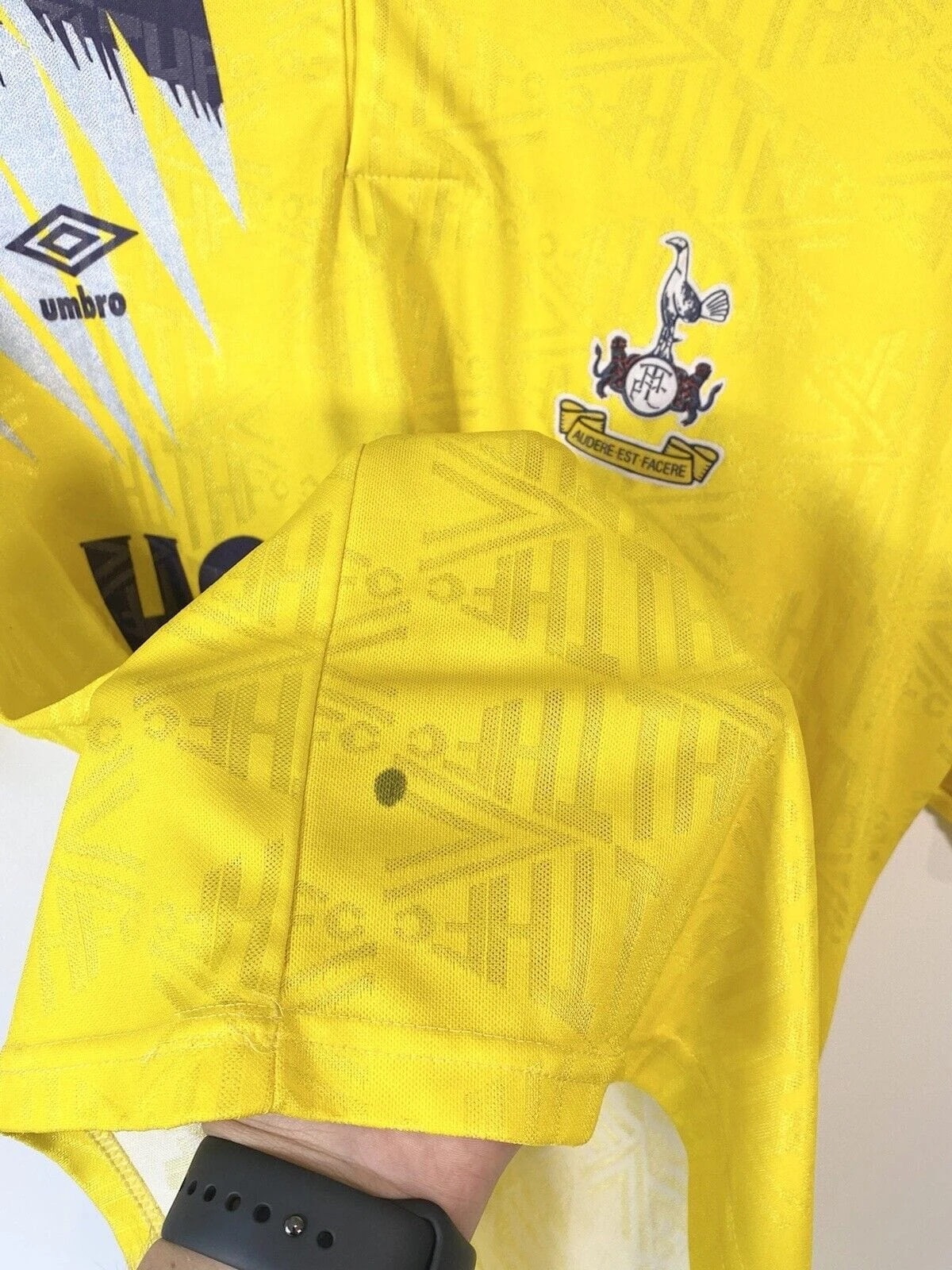 1991/93 LINEKER/SHERINGHAM #10 Tottenham Hotspur Vintage Umbro Away Football Shirt (L)(1991 92 lineker 10 tottenham hotspur vintage umbro away football shirt l) 1991/93 LINEKER/SHERINGHAM #10 Tottenham Hotspur Vintage Umbro Away Football Shirt (L)(1991 92 Lineker 10 Tottenham Hotspur Vintage Umbro Away Football Shirt L) -Football Shirt Collective 1991 92 lineker 10 tottenham hotspur vintage umbro away football shirt l 39813485494519