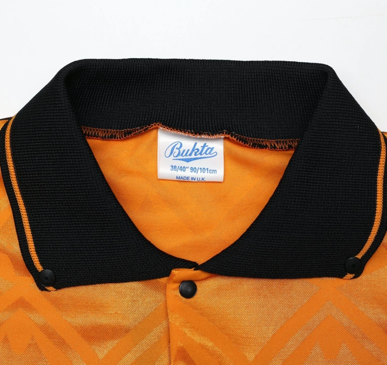 1991/92 WOLVERHAMPTON WANDERERS Vintage Bukta Home Football Shirt (M) SIGNED(1991 92 wolverhampton wanderers vintage bukta home football shirt m signed) 1991/92 WOLVERHAMPTON WANDERERS Vintage Bukta Home Football Shirt (M) SIGNED(1991 92 Wolverhampton Wanderers Vintage Bukta Home Football Shirt M Signed) -Football Shirt Collective 1991 92 wolverhampton wanderers vintage bukta home football shirt m signed 1177518929