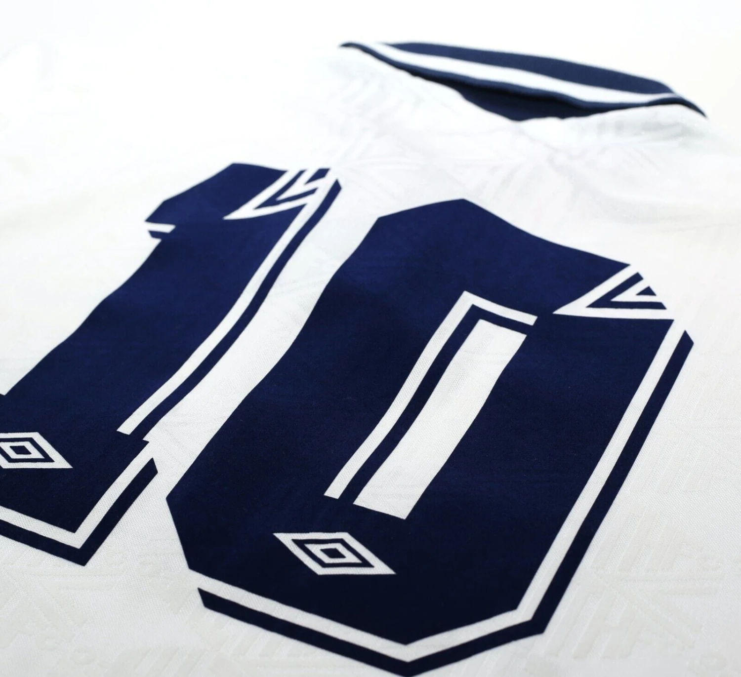 1991/93 SHERINGHAM #10 Tottenham Hotspur Vintage Umbro HOME Football Shirt (L)(1991 93 sheringham 10 tottenham hotspur vintage umbro home football shirt l) 1991/93 SHERINGHAM #10 Tottenham Hotspur Vintage Umbro HOME Football Shirt (L)(1991 93 Sheringham 10 Tottenham Hotspur Vintage Umbro Home Football Shirt L) -Football Shirt Collective 1991 93 sheringham 10 tottenham hotspur vintage umbro home football shirt l 39962873528567
