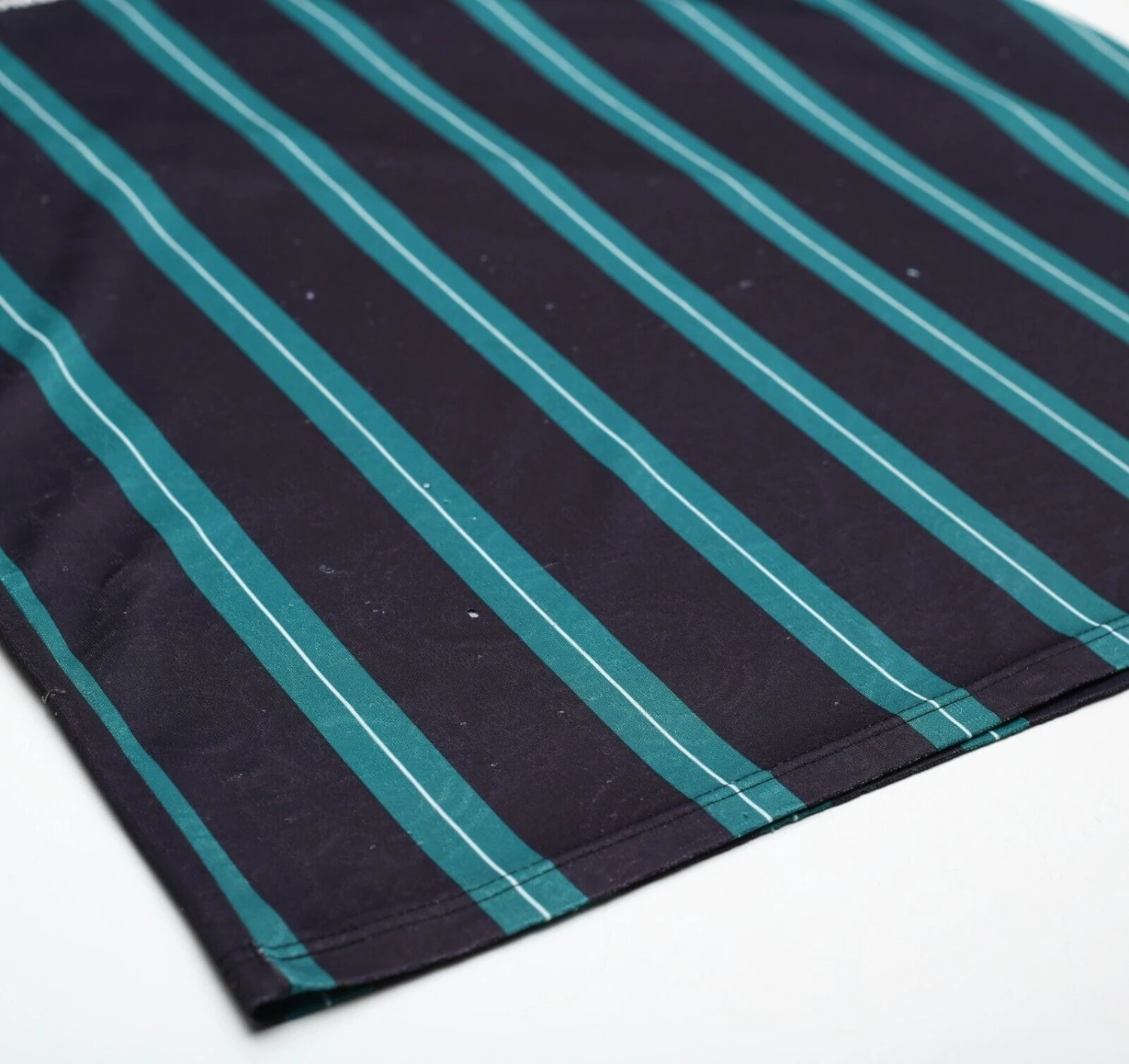 1992/93 Celtic Vintage Umbro Away Football Shirt Jersey (XL)(1992 93 celtic vintage umbro away football shirt jersey xl) 1992/93 Celtic Vintage Umbro Away Football Shirt Jersey (XL)(1992 93 Celtic Vintage Umbro Away Football Shirt Jersey Xl) -Football Shirt Collective 1992 93 celtic vintage umbro away football shirt jersey xl 43365340086519