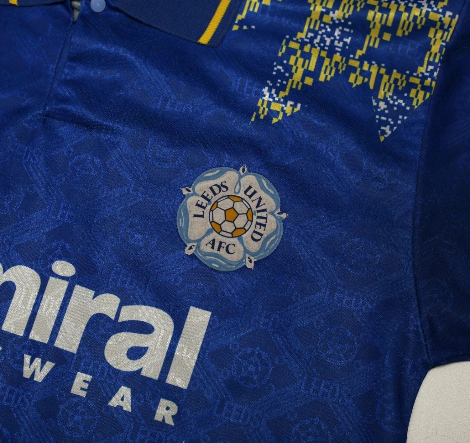 1992/93 LEEDS UNITED Vintage Admiral Away Football Shirt Jersey (M) 38/40(1992 93 leeds united vintage admiral away football shirt jersey m 38 41) 1992/93 LEEDS UNITED Vintage Admiral Away Football Shirt Jersey (M) 38/40(1992 93 Leeds United Vintage Admiral Away Football Shirt Jersey M 38 41) -Football Shirt Collective 1992 93 leeds united vintage admiral away football shirt jersey m 38 40 1160900507