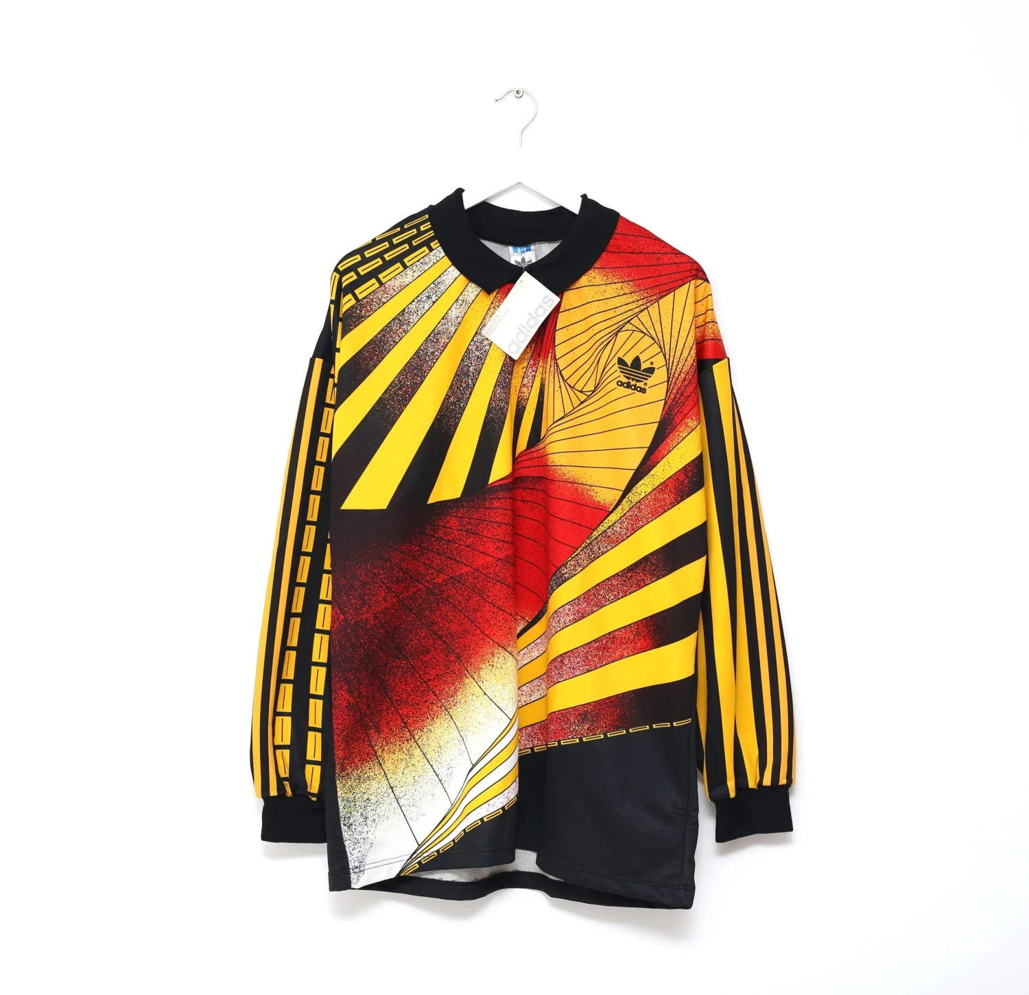 1992/93 USA Vintage adidas Home GK Football Shirt USMNT (XL) BNWT(1992 93 usa vintage adidas home gk football shirt jersey usmnt xl bnwt) 1992/93 USA Vintage Adidas Home GK Football Shirt USMNT (XL) BNWT(1992 93 Usa Vintage Adidas Home Gk Football Shirt Jersey Usmnt Xl Bnwt) -Football Shirt Collective 1992 93 usa vintage adidas home gk football shirt jersey usmnt xl bnwt 41212062302455 scaled