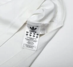 1992/94 RIVER PLATE Retro Adidas Originals LS Home Football Shirt Jersey (M)(1992 94 River Plate Retro Adidas Originals Ls Home Football Shirt Jersey M) -Football Shirt Collective 1992 94 river plate retro adidas originals ls home football shirt jersey m 40183387259127