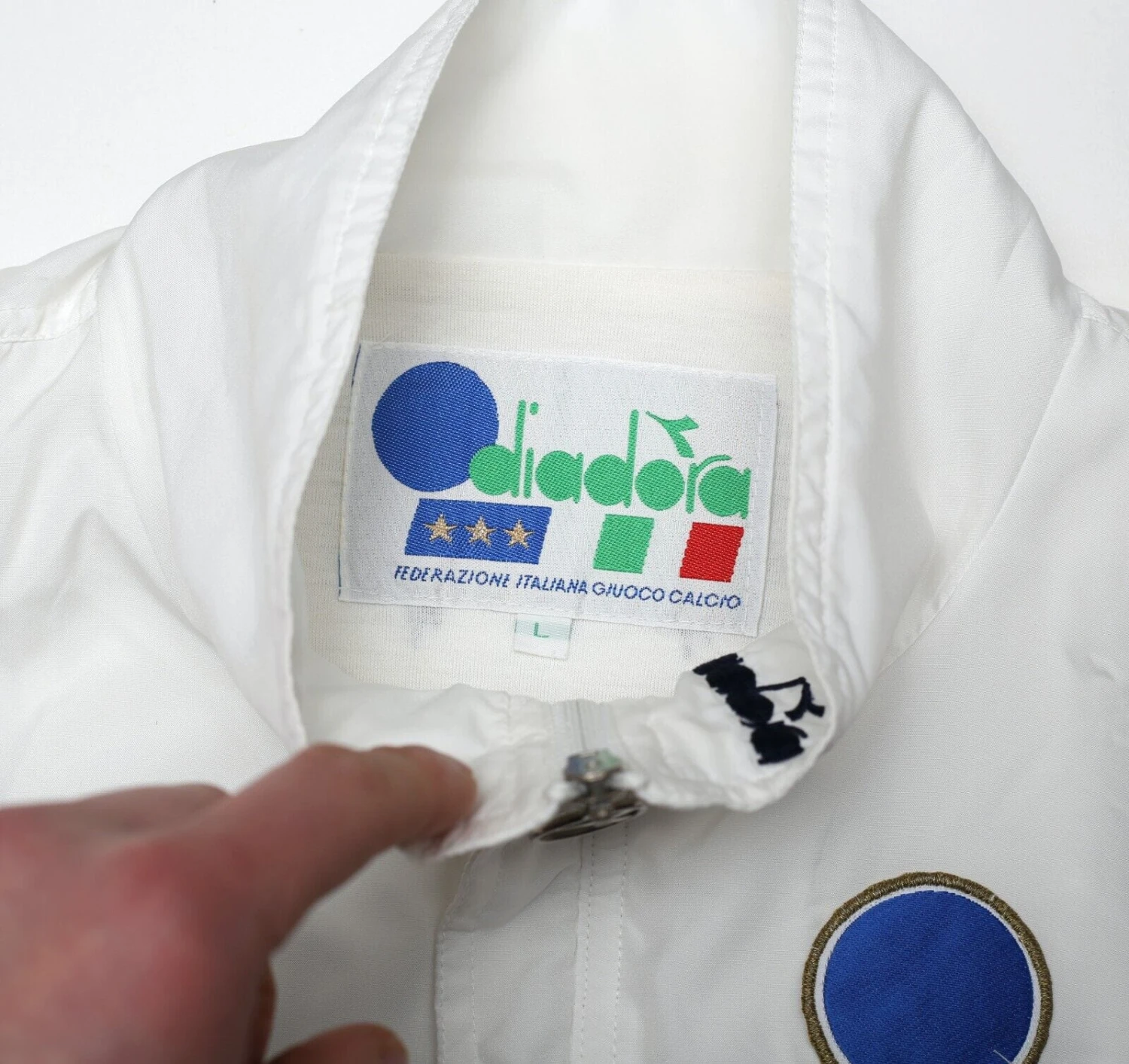 1993/94 ITALY Vintage Diadora Track Top Jacket (L) World Cup 94(1993 94 italy vintage diadora track top jacket l world cup 94) 1993/94 ITALY Vintage Diadora Track Top Jacket (L) World Cup 94(1993 94 Italy Vintage Diadora Track Top Jacket L World Cup 94) -Football Shirt Collective 1993 94 italy vintage diadora track top jacket l world cup 94 1141241841