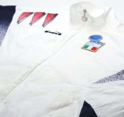 1993/94 ITALY Vintage Diadora Track Top Jacket (L) World Cup 94(1993 94 Italy Vintage Diadora Track Top Jacket L World Cup 94) 4 1993/94 ITALY Vintage Diadora Track Top Jacket (L) World Cup 94(1993 94 Italy Vintage Diadora Track Top Jacket L World Cup 94) -Football Shirt Collective 1993 94 italy vintage diadora track top jacket l world cup 94 1141241847