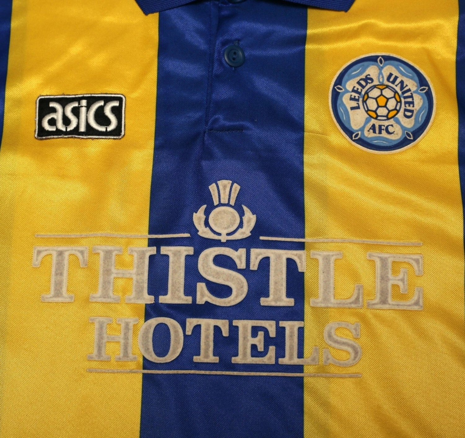 1993/95 LEEDS UNITED Vintage ASICS Away Football Shirt (XXL)(1993 95 leeds united vintage asics away football shirt xxl) 1993/95 LEEDS UNITED Vintage ASICS Away Football Shirt (XXL)(1993 95 Leeds United Vintage Asics Away Football Shirt Xxl) -Football Shirt Collective 1993 95 leeds united vintage asics away football shirt xxl 1166612239