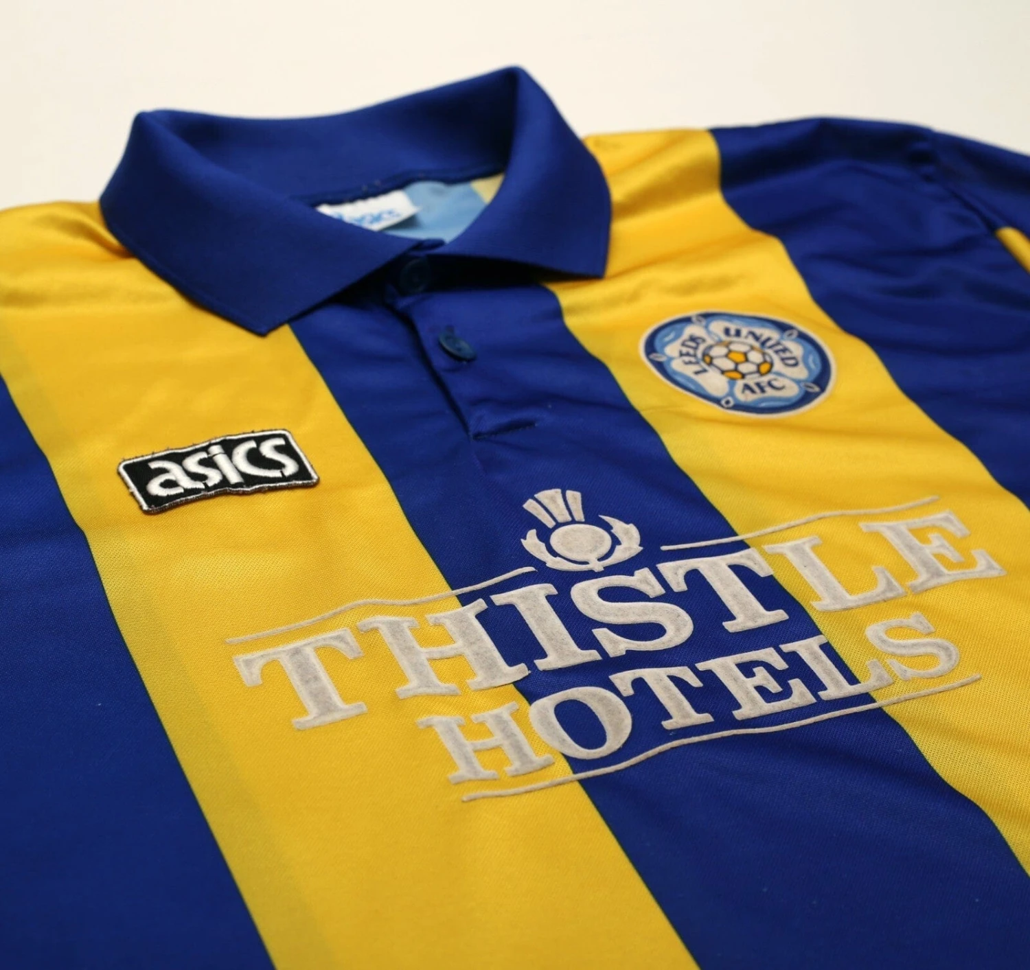 1993/95 LEEDS UNITED Vintage ASICS Away Football Shirt (XXL)(1993 95 leeds united vintage asics away football shirt xxl) 1993/95 LEEDS UNITED Vintage ASICS Away Football Shirt (XXL)(1993 95 Leeds United Vintage Asics Away Football Shirt Xxl) -Football Shirt Collective 1993 95 leeds united vintage asics away football shirt xxl 1166612243