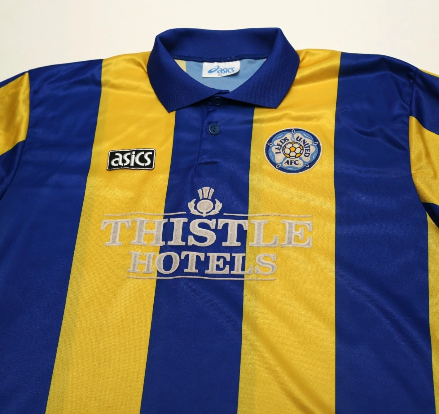 1993/95 LEEDS UNITED Vintage ASICS Away Football Shirt (XXL)(1993 95 leeds united vintage asics away football shirt xxl) 1993/95 LEEDS UNITED Vintage ASICS Away Football Shirt (XXL)(1993 95 Leeds United Vintage Asics Away Football Shirt Xxl) -Football Shirt Collective 1993 95 leeds united vintage asics away football shirt xxl 1166612246