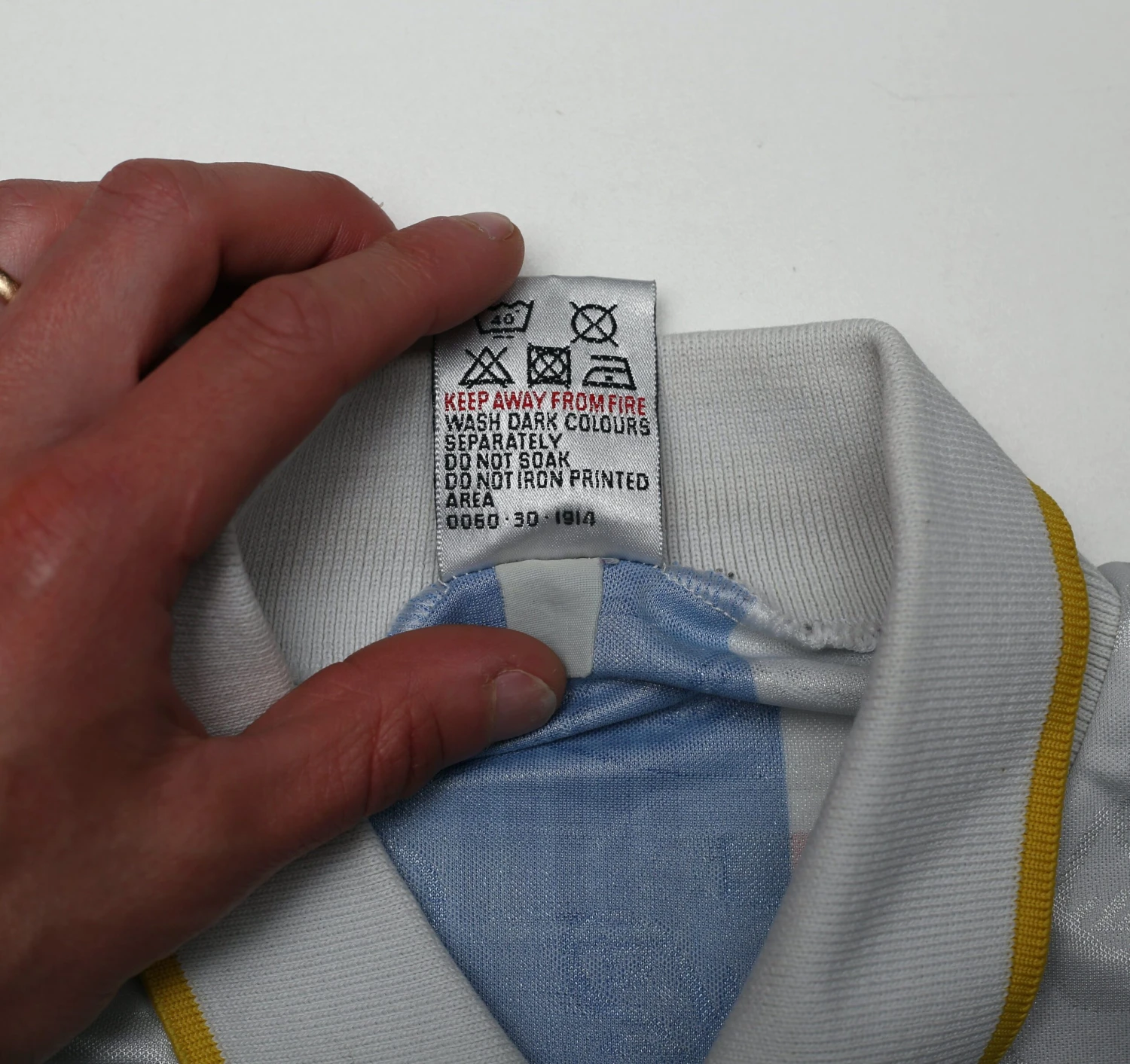 1993/95 WADDLE Sheffield Wednesday Vintage Puma Home Football Shirt (L)(1993 95 waddle sheffield wednesday vintage puma home football shirt l) 1993/95 WADDLE Sheffield Wednesday Vintage Puma Home Football Shirt (L)(1993 95 Waddle Sheffield Wednesday Vintage Puma Home Football Shirt L) -Football Shirt Collective 1993 95 waddle sheffield wednesday vintage puma home football shirt l 1160616617 scaled