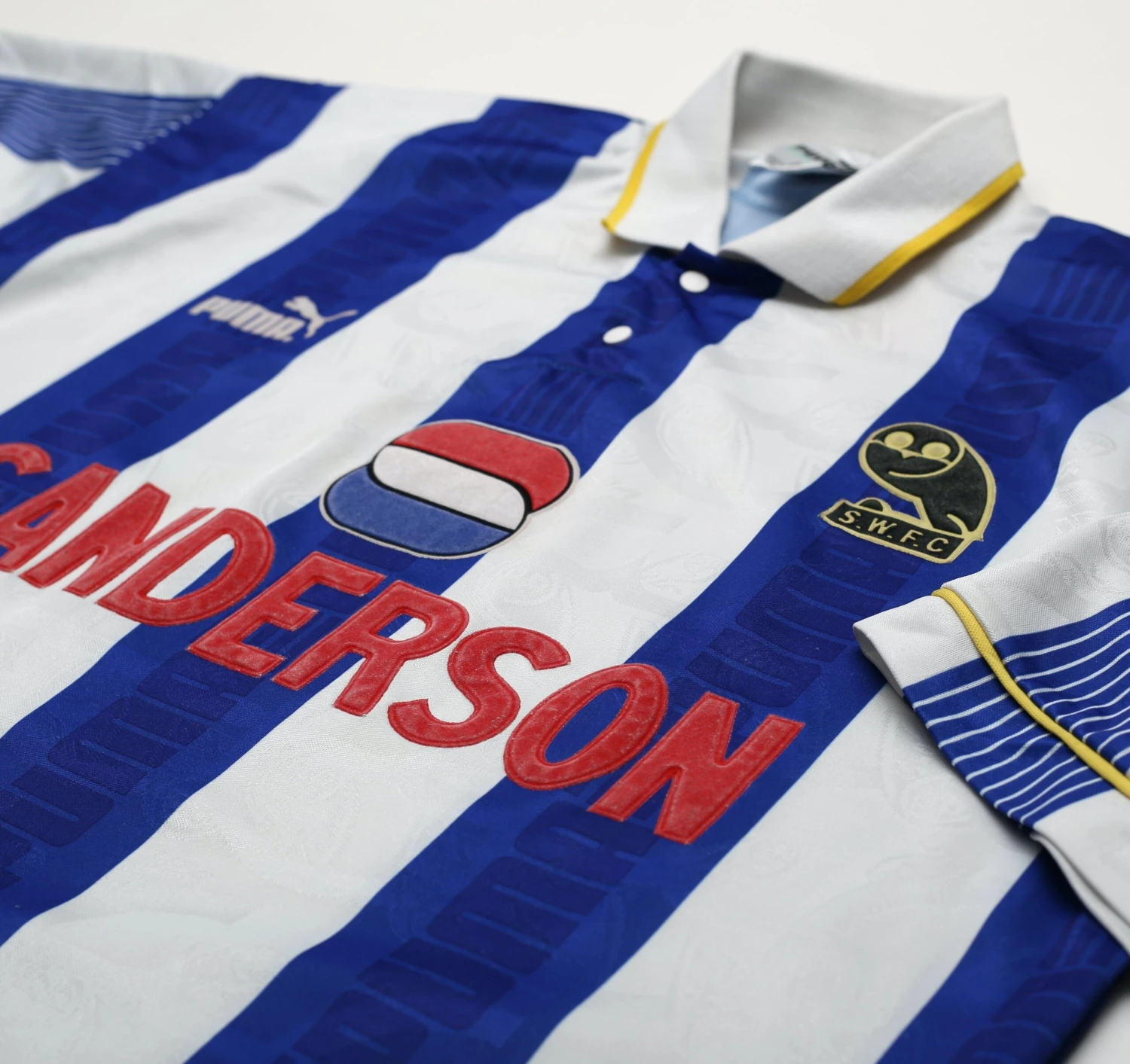 1993/95 WADDLE Sheffield Wednesday Vintage Puma Home Football Shirt (L)(1993 95 waddle sheffield wednesday vintage puma home football shirt l) 1993/95 WADDLE Sheffield Wednesday Vintage Puma Home Football Shirt (L)(1993 95 Waddle Sheffield Wednesday Vintage Puma Home Football Shirt L) -Football Shirt Collective 1993 95 waddle sheffield wednesday vintage puma home football shirt l 1160616624 scaled