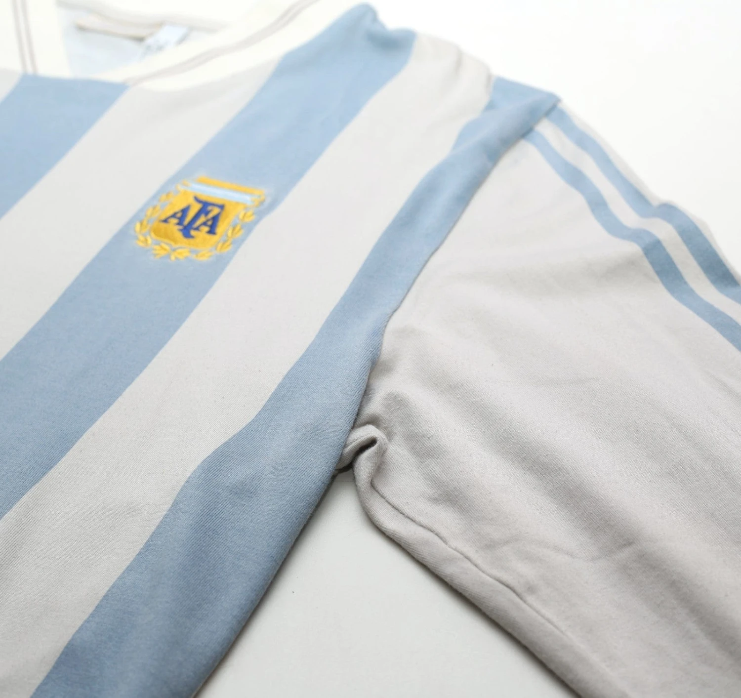 1993 MARADONA #10 Argentina adidas Originals LS Home Football Shirt (L)(1993 maradona 10 argentina adidas originals ls home football shirt l) 1993 MARADONA #10 Argentina Adidas Originals LS Home Football Shirt (L)(1993 Maradona 10 Argentina Adidas Originals Ls Home Football Shirt L) -Football Shirt Collective 1993 maradona 10 argentina adidas originals ls home football shirt l 1181561602