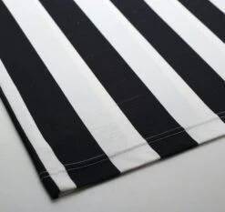 1994/95 JUVENTUSVintage Kappa Home Football Shirt (L)(1994 95 Juventus Vintage Kappa Home Football Shirt L) -Football Shirt Collective 1994 95 juventus vintage kappa home football shirt l 1171895347