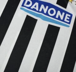 1994/95 JUVENTUSVintage Kappa Home Football Shirt (L)(1994 95 Juventus Vintage Kappa Home Football Shirt L) -Football Shirt Collective 1994 95 juventus vintage kappa home football shirt l 1171895351