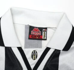1994/95 JUVENTUSVintage Kappa Home Football Shirt (XL)(1994 95 Juventus Vintage Kappa Home Football Shirt Xl) -Football Shirt Collective 1994 95 juventus vintage kappa home football shirt xl 1171895320