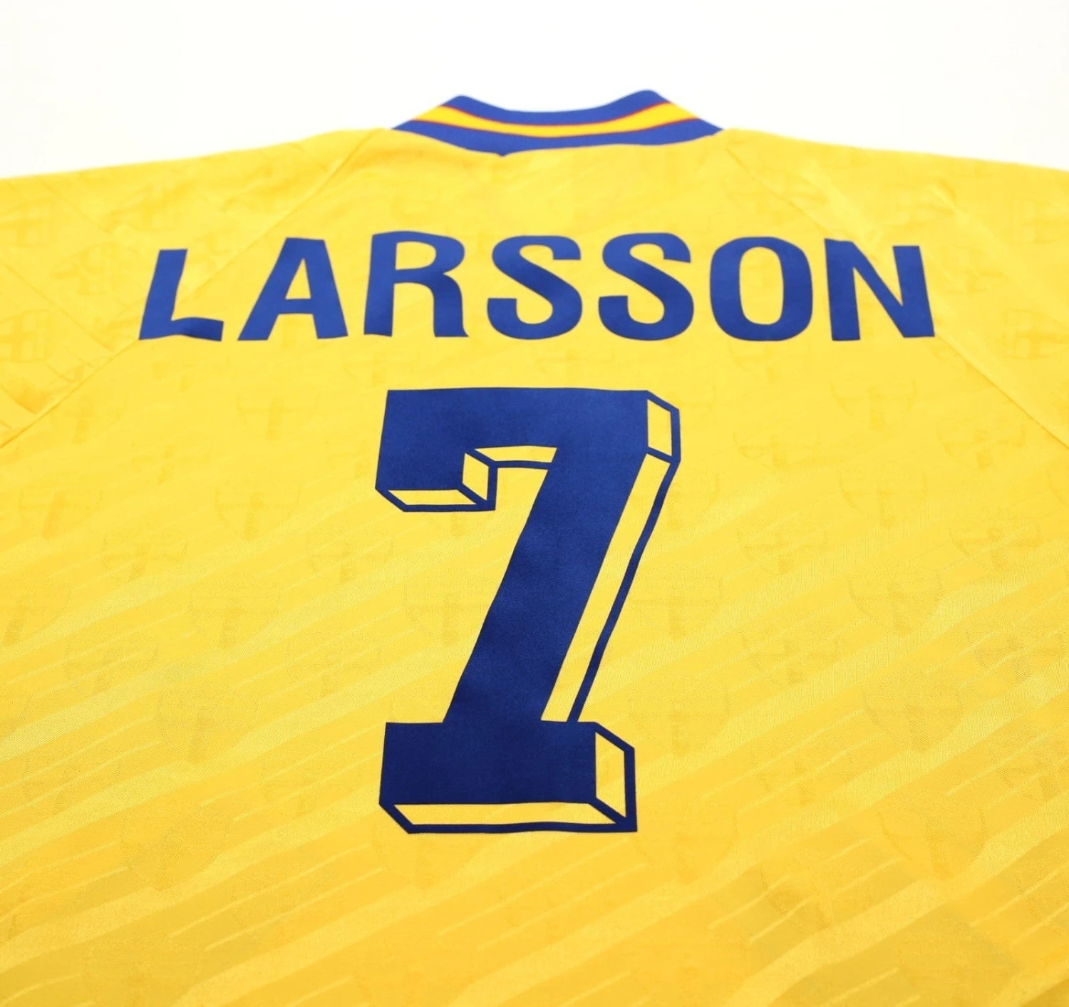 1994/95 LARSSON #7 Sweden Vintage adidas WC 94 Home Football Shirt (XL)(1994 95 larsson 7 sweden vintage adidas wc 94 home football shirt xl) 1994/95 LARSSON #7 Sweden Vintage Adidas WC 94 Home Football Shirt (XL)(1994 95 Larsson 7 Sweden Vintage Adidas Wc 94 Home Football Shirt Xl) -Football Shirt Collective 1994 95 larsson 7 sweden vintage adidas wc 94 home football shirt xl 1181561432