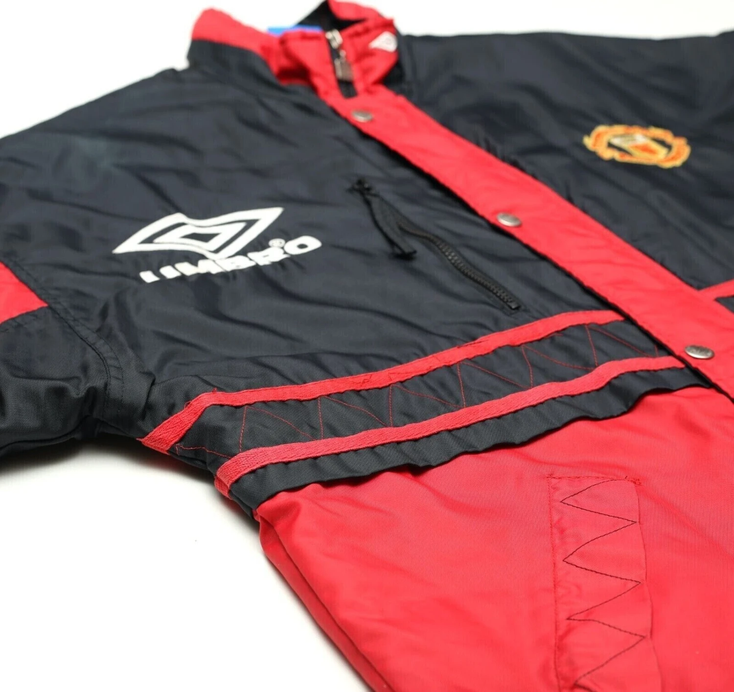 1994/95 MANCHESTER UNITED Vintage Umbro Bench Coat Jacket (M) Alex Ferguson(1994 95 manchester united vintage umbro bench coat jacket m alex ferguson) 1994/95 MANCHESTER UNITED Vintage Umbro Bench Coat Jacket (M) Alex Ferguson(1994 95 Manchester United Vintage Umbro Bench Coat Jacket M Alex Ferguson) -Football Shirt Collective 1994 95 manchester united vintage umbro bench coat jacket m alex ferguson 73399426220406