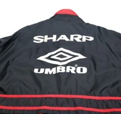 1994/95 MANCHESTER UNITED Vintage Umbro Bench Coat Jacket (M) Alex Ferguson(1994 95 Manchester United Vintage Umbro Bench Coat Jacket M Alex Ferguson) 6 1994/95 MANCHESTER UNITED Vintage Umbro Bench Coat Jacket (M) Alex Ferguson(1994 95 Manchester United Vintage Umbro Bench Coat Jacket M Alex Ferguson) -Football Shirt Collective 1994 95 manchester united vintage umbro bench coat jacket m alex ferguson 73399426285942