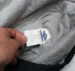 1994/95 MANCHESTER UNITED Vintage Umbro Bench Coat Jacket (M) Alex Ferguson(1994 95 Manchester United Vintage Umbro Bench Coat Jacket M Alex Ferguson) 9 1994/95 MANCHESTER UNITED Vintage Umbro Bench Coat Jacket (M) Alex Ferguson(1994 95 Manchester United Vintage Umbro Bench Coat Jacket M Alex Ferguson) -Football Shirt Collective 1994 95 manchester united vintage umbro bench coat jacket m alex ferguson 73399426384246