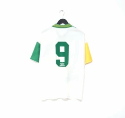 1994/95 Van Hooijdonk #9 Celtic Vintage Umbro Third Football Shirt (L)(1994 95 Van Hooijdonk 9 Celtic Vintage Umbro Third Football Shirt L)