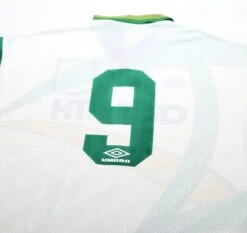 1994/95 Van Hooijdonk #9 Celtic Vintage Umbro Third Football Shirt (L)(1994 95 Van Hooijdonk 9 Celtic Vintage Umbro Third Football Shirt L) -Football Shirt Collective 1994 95 van hooijdonk 9 celtic vintage umbro third football shirt l 70600657371510