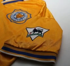 1994/96 LEICESTER CITY Vintage Fox Leisure Away Football Shirt (M)(1994 96 Leicester City Vintage Fox Leisure Away Football Shirt M) 6 1994/96 LEICESTER CITY Vintage Fox Leisure Away Football Shirt (M)(1994 96 Leicester City Vintage Fox Leisure Away Football Shirt M) -Football Shirt Collective 1994 96 leicester city vintage fox leisure away football shirt m 1145525018