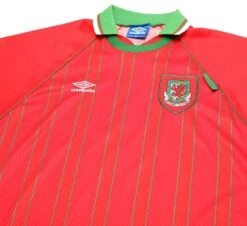 1994/96 RUSH #9 Wales Vintage Umbro Home Football Shirt Jersey (L/XL)(1994 96 Rush 9 Wales Vintage Umbro Home Football Shirt Jersey L Xl) -Football Shirt Collective 1994 96 rush 9 wales vintage umbro home football shirt jersey l xl 39962893648119