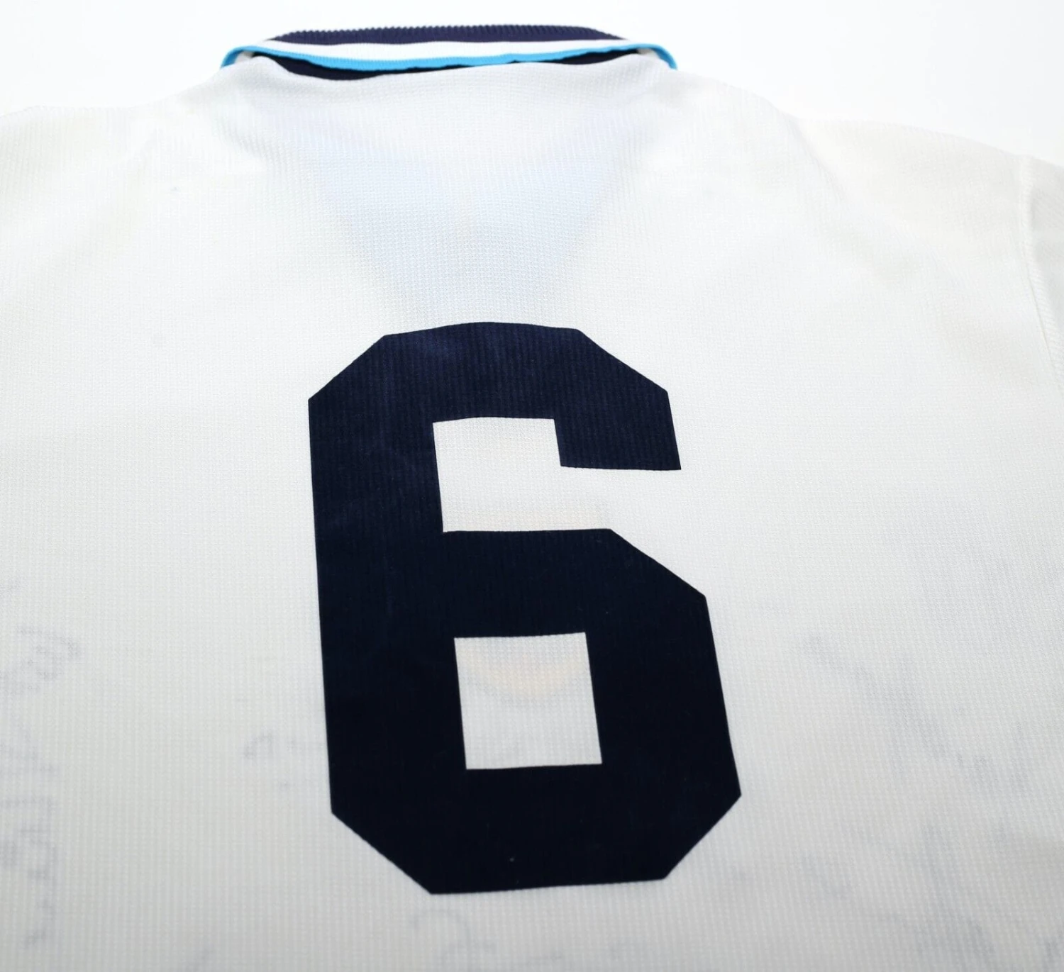 1995 ENGLAND Vintage Umbro Home MATCH WORN/ISSUED/SIGNED Football Shirt (XL)(1995 england vintage umbro home match worn issued signed football shirt xl) 1995 ENGLAND Vintage Umbro Home MATCH WORN/ISSUED/SIGNED Football Shirt (XL)(1995 England Vintage Umbro Home Match Worn Issued Signed Football Shirt Xl) -Football Shirt Collective 1995 england vintage umbro home match worn issued signed football shirt xl 39962896072951