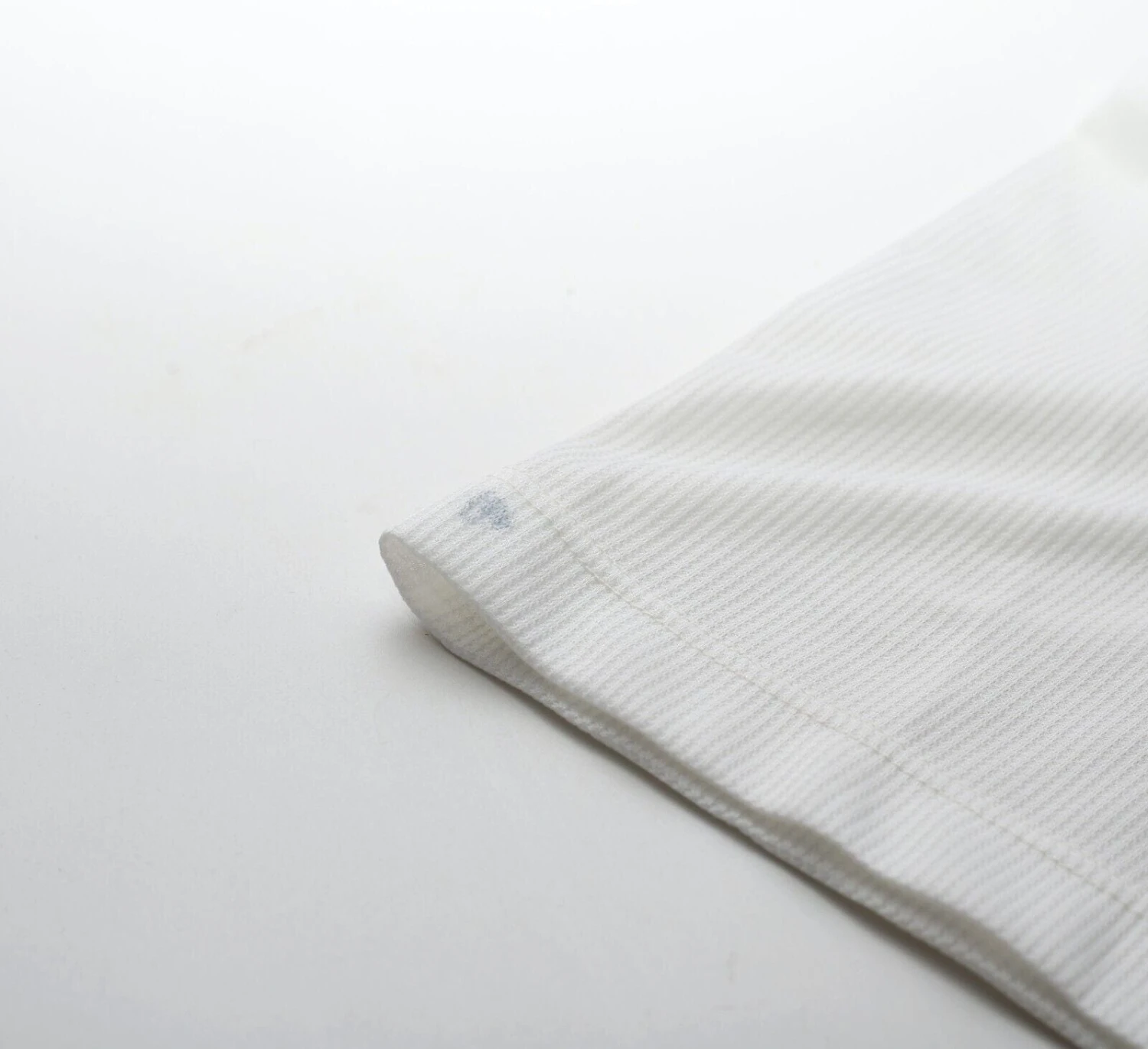 1995 ENGLAND Vintage Umbro Home MATCH WORN/ISSUED/SIGNED Football Shirt (XL)(1995 england vintage umbro home match worn issued signed football shirt xl) 1995 ENGLAND Vintage Umbro Home MATCH WORN/ISSUED/SIGNED Football Shirt (XL)(1995 England Vintage Umbro Home Match Worn Issued Signed Football Shirt Xl) -Football Shirt Collective 1995 england vintage umbro home match worn issued signed football shirt xl 39962896171255