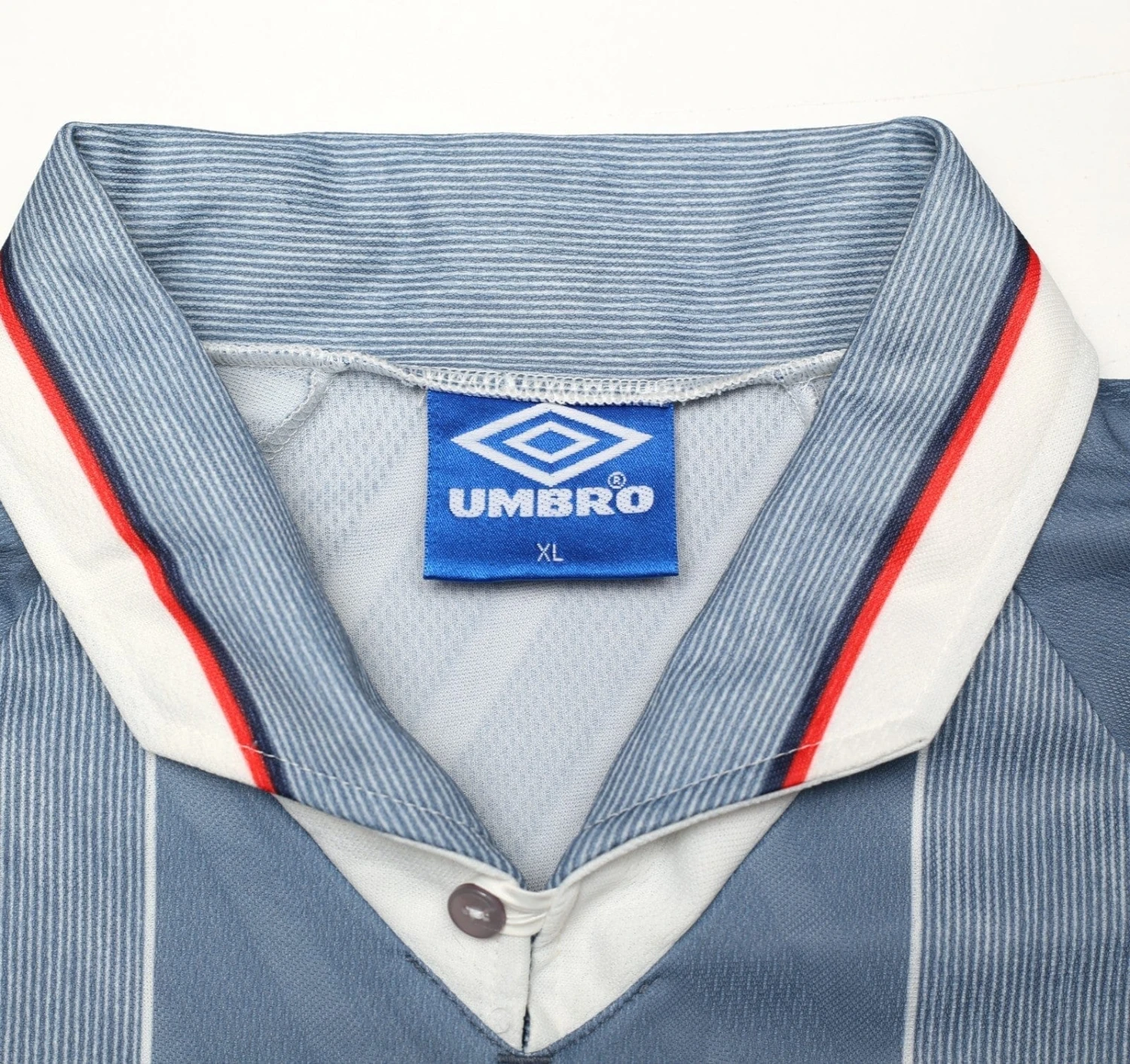 1996/97 GASCOIGNE #8 England Vintage Umbro Away Football Shirt (XL) Euro 96(1996 97 gascoigne 8 england vintage umbro away football shirt xl euro 96) 1996/97 GASCOIGNE #8 England Vintage Umbro Away Football Shirt (XL) Euro 96(1996 97 Gascoigne 8 England Vintage Umbro Away Football Shirt Xl Euro 96) -Football Shirt Collective 1996 97 gascoigne 8 england vintage umbro away football shirt xl euro 96 1181566987