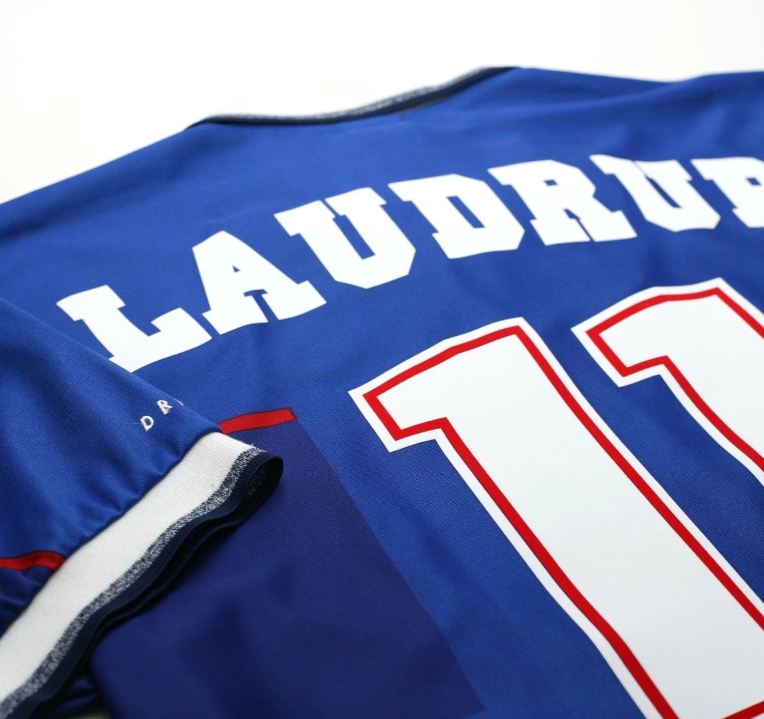 1997/99 LAUDRUP #11 Rangers Vintage Nike Home Football Shirt (L)(1997 99 laudrup 11 rangers vintage nike home football shirt l) 1997/99 LAUDRUP #11 Rangers Vintage Nike Home Football Shirt (L)(1997 99 Laudrup 11 Rangers Vintage Nike Home Football Shirt L) -Football Shirt Collective 1997 99 laudrup 11 rangers vintage nike home football shirt l 1181567017
