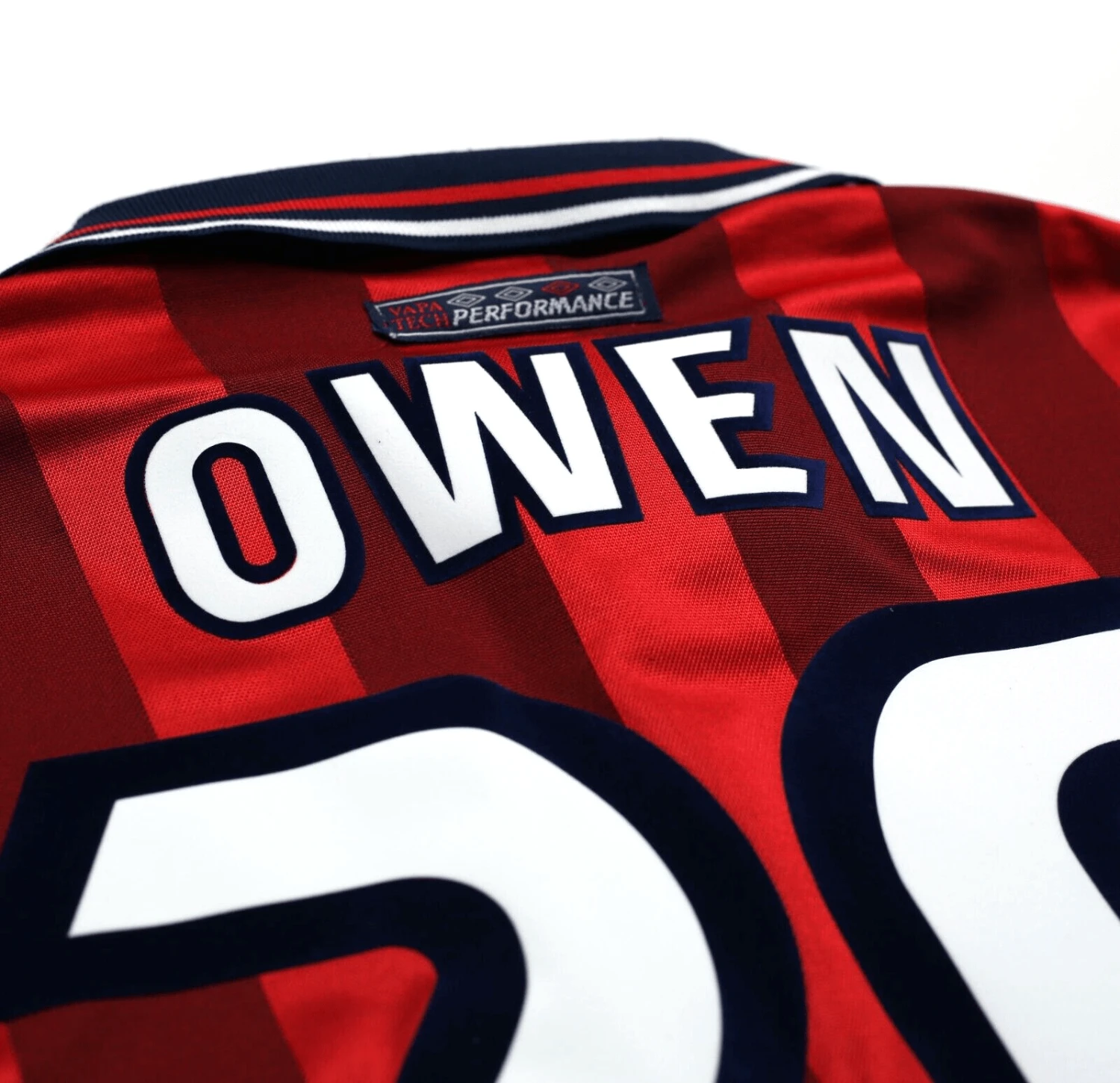 1997/99 OWEN #20 England Vintage Umbro Away Football Shirt (M) World Cup 98(1997 99 owen 20 england vintage umbro away football shirt m world cup 98) 1997/99 OWEN #20 England Vintage Umbro Away Football Shirt (M) World Cup 98(1997 99 Owen 20 England Vintage Umbro Away Football Shirt M World Cup 98) -Football Shirt Collective 1997 99 owen 20 england vintage umbro away football shirt m world cup 98 40865835254007