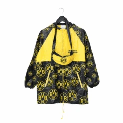1997 BORUSSIA DORTMUND Vintage Champions League Winners Football Rain Jacket (S) BNWOT(1997 Borussia Dortmund Vintage Champions League Winners Football Rain Jacket S)