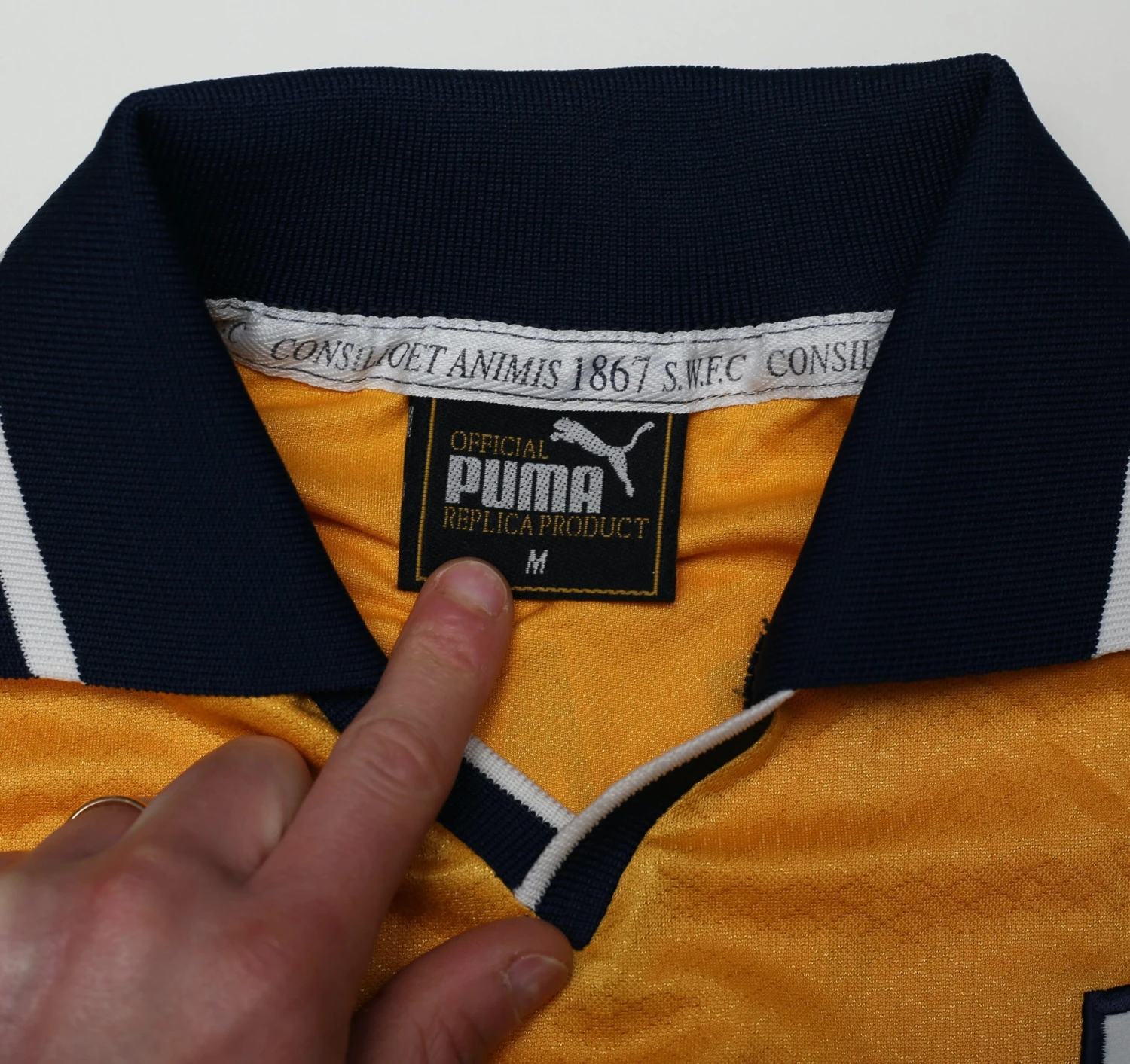 1998/00 DI CANIO #11 Sheffield Wednesday Vintage Away Football Shirt (M)(1997 99 di canio 11 sheffield wednesday vintage away football shirt l) 1998/00 DI CANIO #11 Sheffield Wednesday Vintage Away Football Shirt (M)(1997 99 Di Canio 11 Sheffield Wednesday Vintage Away Football Shirt L) -Football Shirt Collective 1998 00 di canio 11 sheffield wednesday vintage away football shirt m 1147124727 scaled