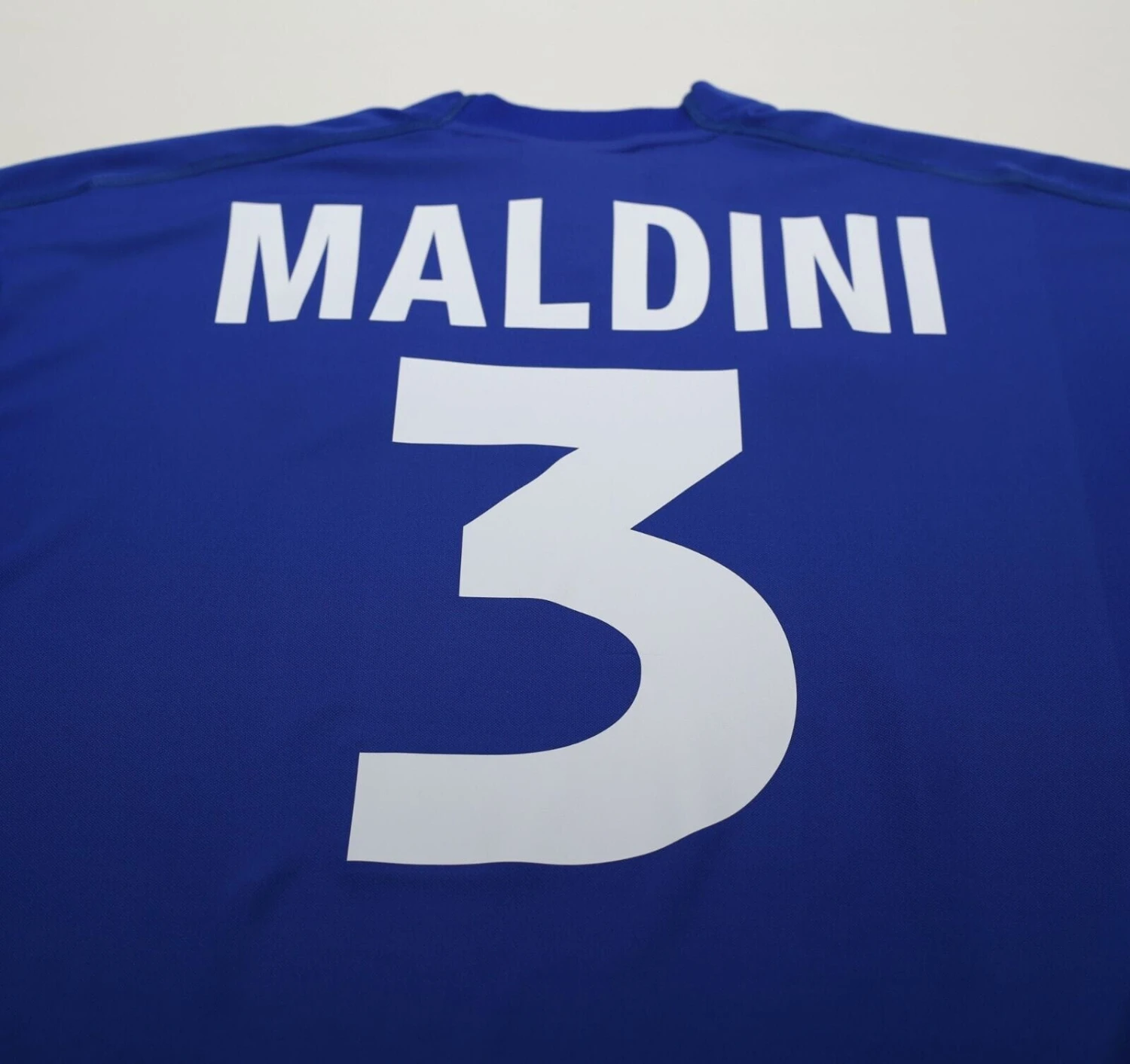 1998/99 MALDINI #3 Italy Vintage Kappa Football Shirt (XL)(1998 99 maldini 3 italy vintage kappa football shirt xl) 1998/99 MALDINI #3 Italy Vintage Kappa Football Shirt (XL)(1998 99 Maldini 3 Italy Vintage Kappa Football Shirt Xl) -Football Shirt Collective 1998 99 maldini 3 italy vintage kappa football shirt xl 1146833384