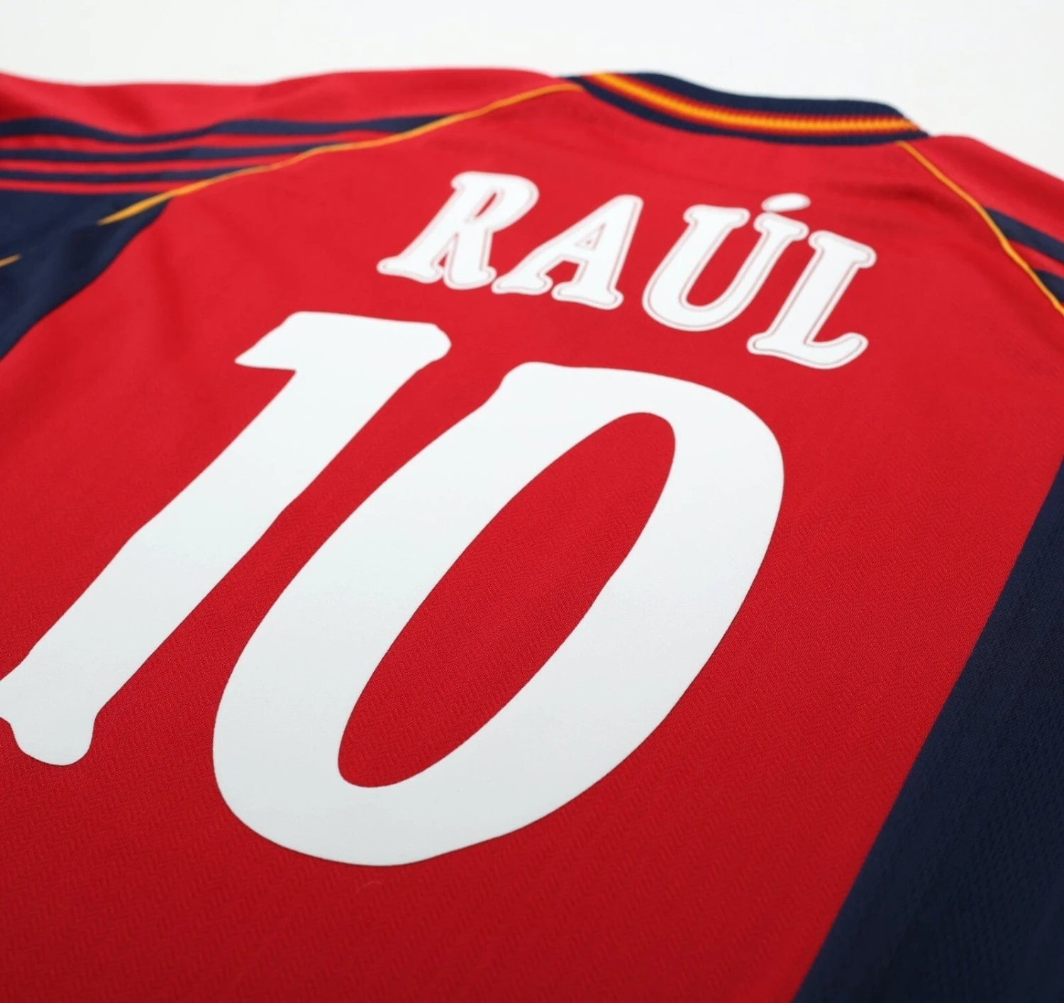 1998/99 RAUL #10 Spain Vintage adidas Home Football Shirt (M)(1998 99 raul 10 spain vintage adidas home football shirt m) 1998/99 RAUL #10 Spain Vintage Adidas Home Football Shirt (M)(1998 99 Raul 10 Spain Vintage Adidas Home Football Shirt M) -Football Shirt Collective 1998 99 raul 10 spain vintage adidas home football shirt m 1173179073