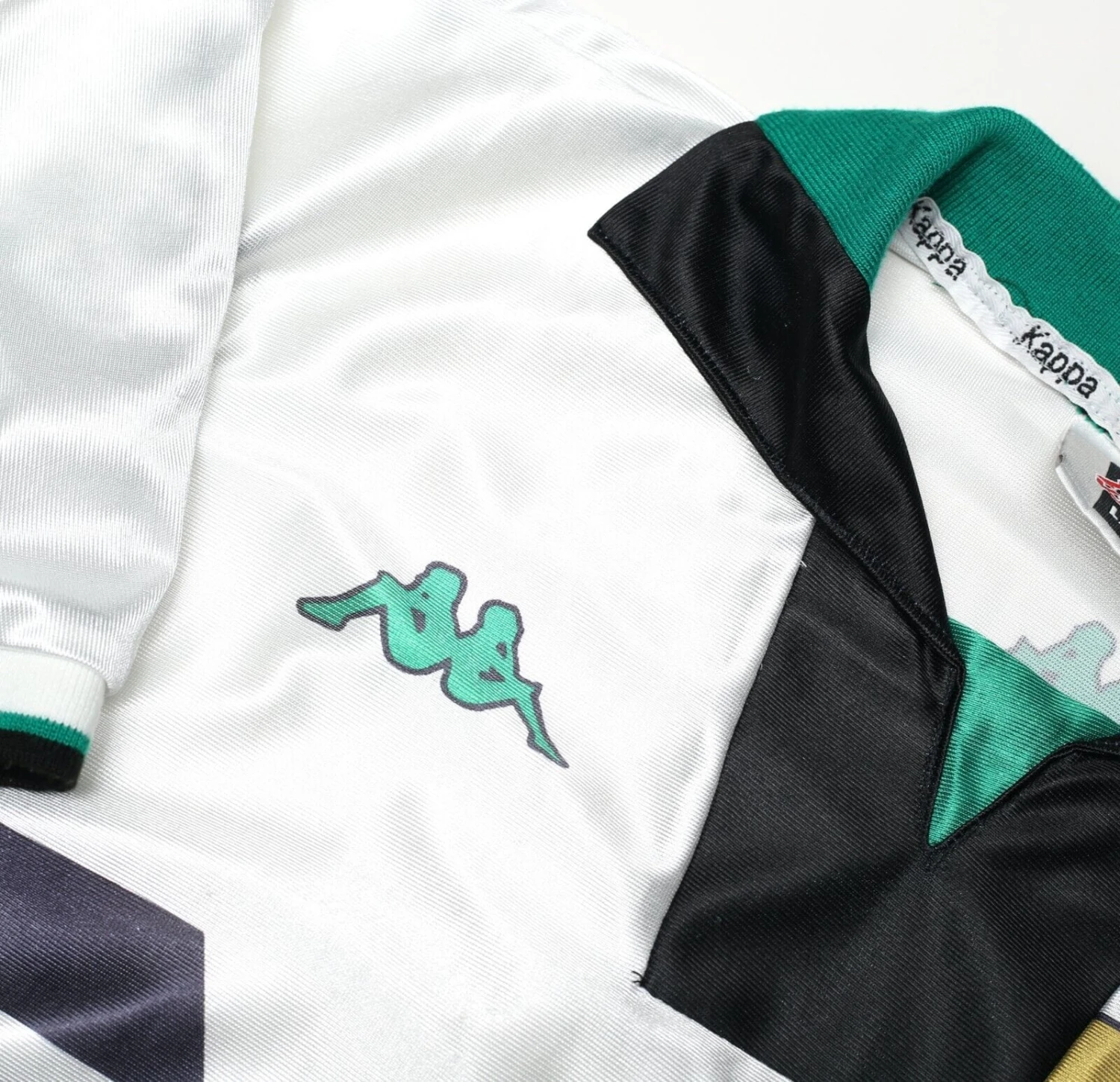 1998 South Africa Vintage Kappa Home Football Shirt (L/XL)(1998 99 south africa vintage kappa home football shirt l xl) 1998 South Africa Vintage Kappa Home Football Shirt (L/XL)(1998 99 South Africa Vintage Kappa Home Football Shirt L Xl) -Football Shirt Collective 1998 south africa vintage kappa home football shirt l xl 58323056820471