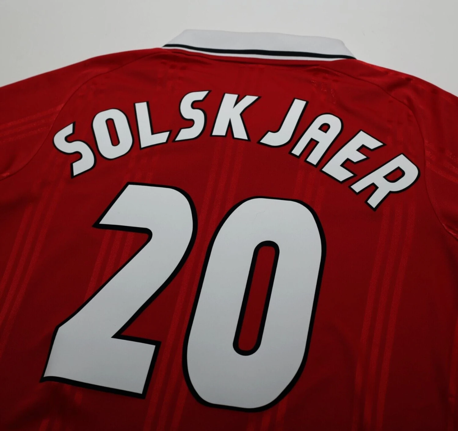1999 SOLSKJAER #20 Manchester United adidas Icons L/S Treble Football Shirt (M)(1999 solskjaer 20 manchester united adidas icons l s treble football shirt m) 1999 SOLSKJAER #20 Manchester United Adidas Icons L/S Treble Football Shirt (M)(1999 Solskjaer 20 Manchester United Adidas Icons L S Treble Football Shirt M) -Football Shirt Collective 1999 solskjaer 20 manchester united adidas icons l s treble football shirt m 1145924103
