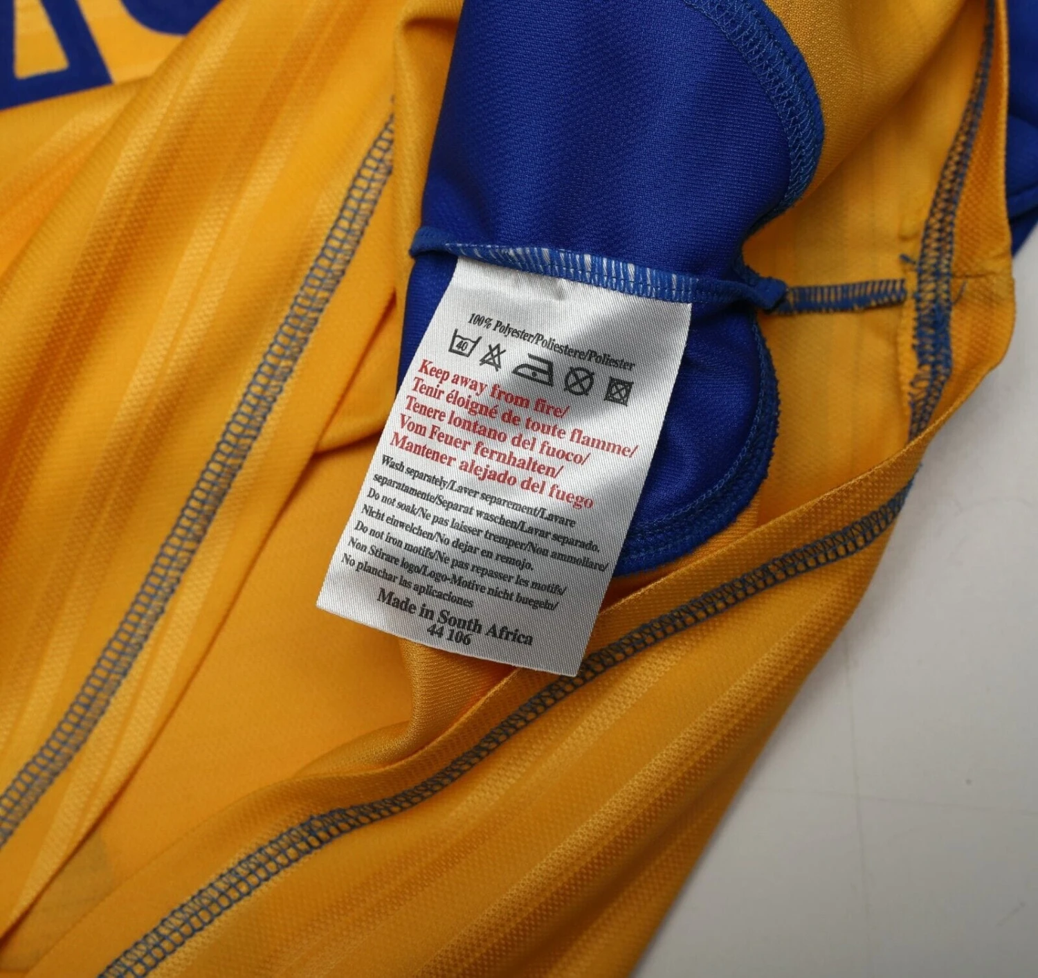 2000/01 HASSELBAINK #9 Chelsea Vintage Umbro Away Football Shirt (M)(2000 01 hasselbaink 9 chelsea vintage umbro away football shirt m) 2000/01 HASSELBAINK #9 Chelsea Vintage Umbro Away Football Shirt (M)(2000 01 Hasselbaink 9 Chelsea Vintage Umbro Away Football Shirt M) -Football Shirt Collective 2000 01 hasselbaink 9 chelsea vintage umbro away football shirt m 1151843702