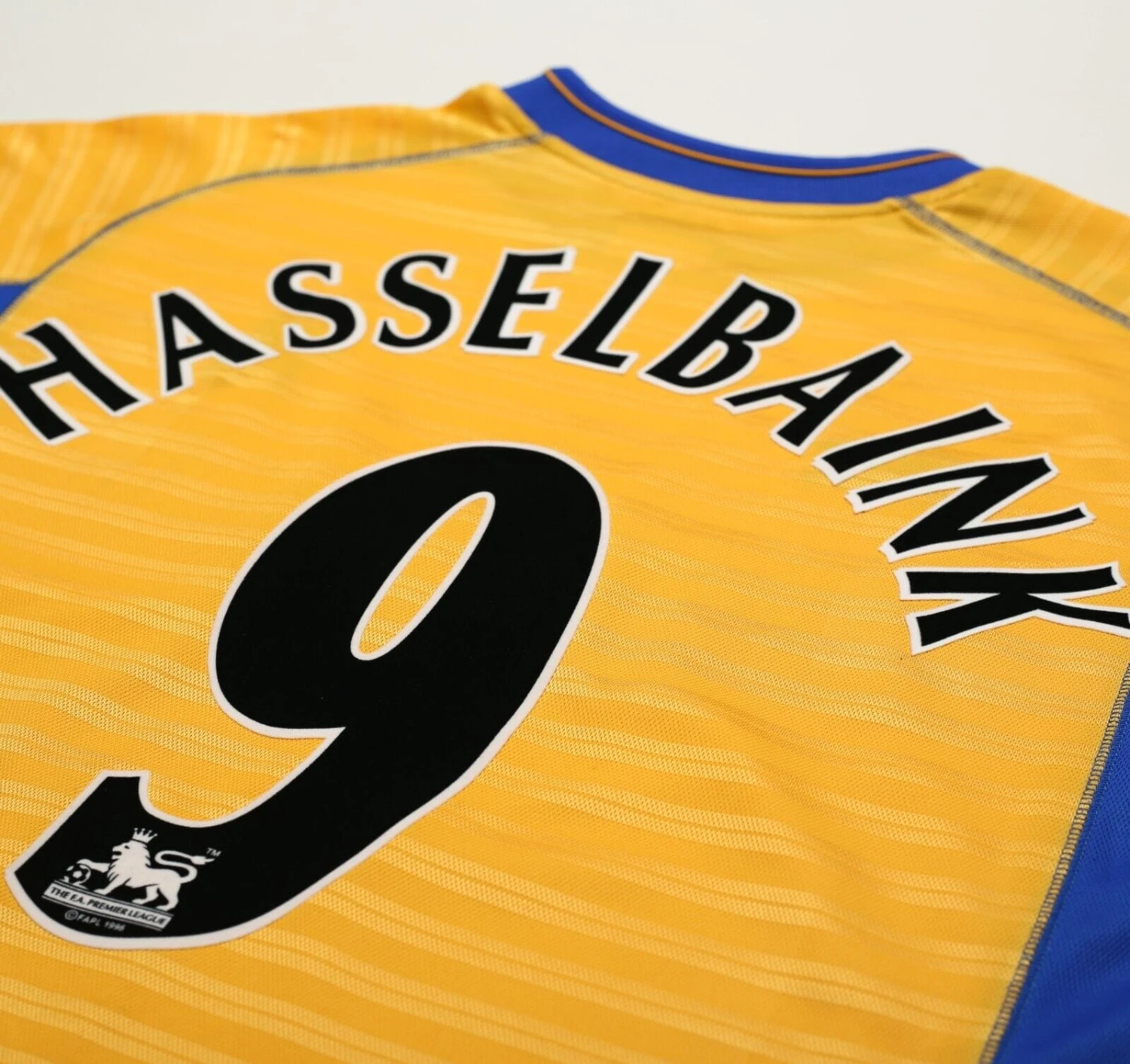 2000/01 HASSELBAINK #9 Chelsea Vintage Umbro Away Football Shirt (M)(2000 01 hasselbaink 9 chelsea vintage umbro away football shirt m) 2000/01 HASSELBAINK #9 Chelsea Vintage Umbro Away Football Shirt (M)(2000 01 Hasselbaink 9 Chelsea Vintage Umbro Away Football Shirt M) -Football Shirt Collective 2000 01 hasselbaink 9 chelsea vintage umbro away football shirt m 1151843706