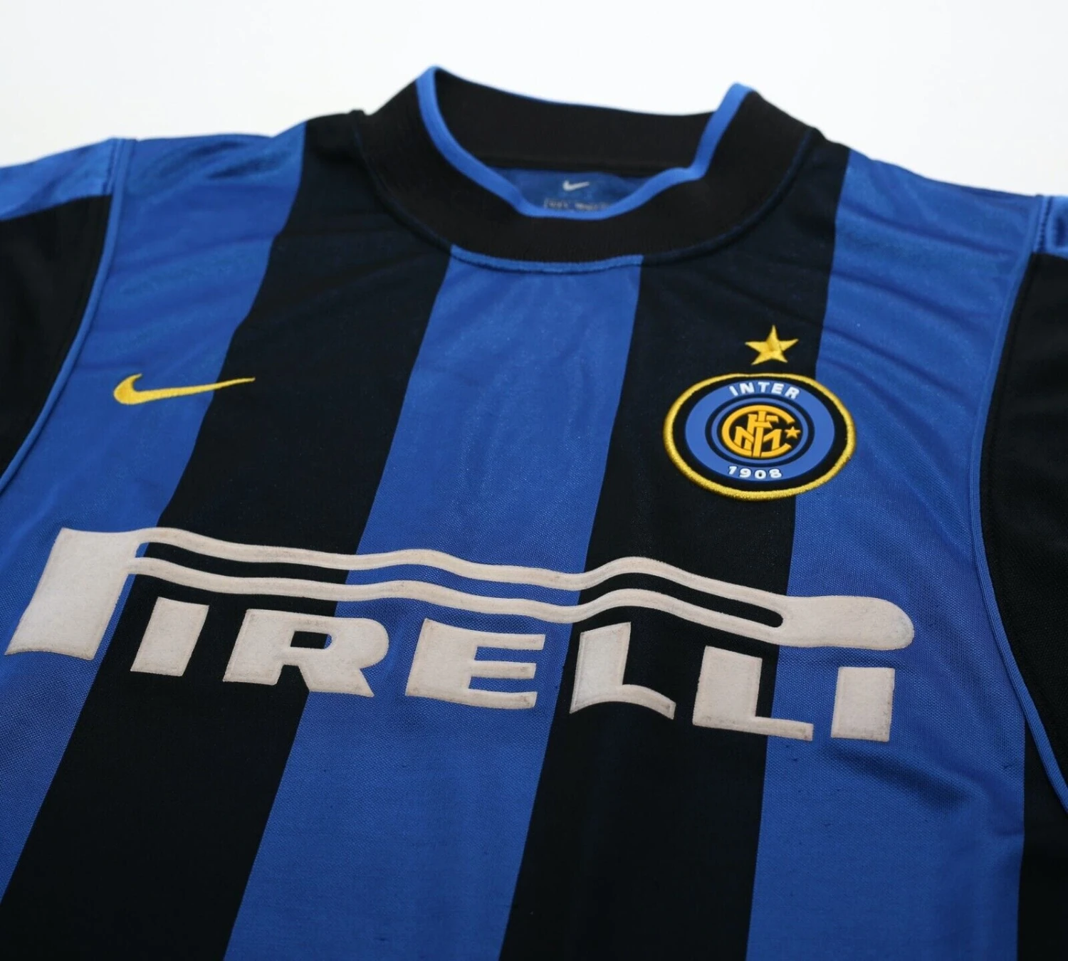 2000/01 VIERI #32 Inter Milan Vintage Nike Home Football Shirt Jersey (S/M)(2000 01 vieri 32 inter milan vintage nike home football shirt jersey s m) 2000/01 VIERI #32 Inter Milan Vintage Nike Home Football Shirt Jersey (S/M)(2000 01 Vieri 32 Inter Milan Vintage Nike Home Football Shirt Jersey S M) -Football Shirt Collective 2000 01 vieri 32 inter milan vintage nike home football shirt jersey s m 41842042536183